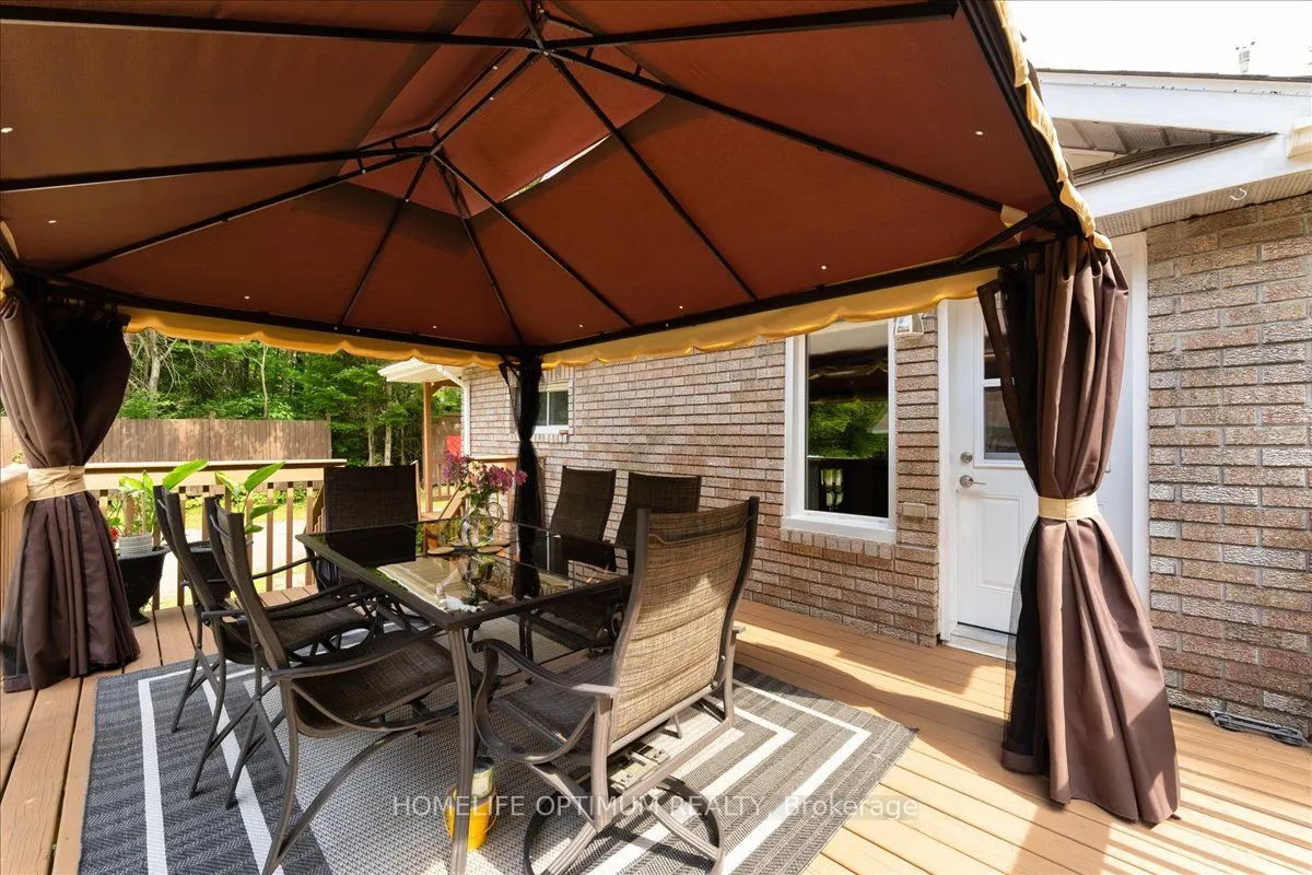 788 Muskoka Rd. 3 Road N