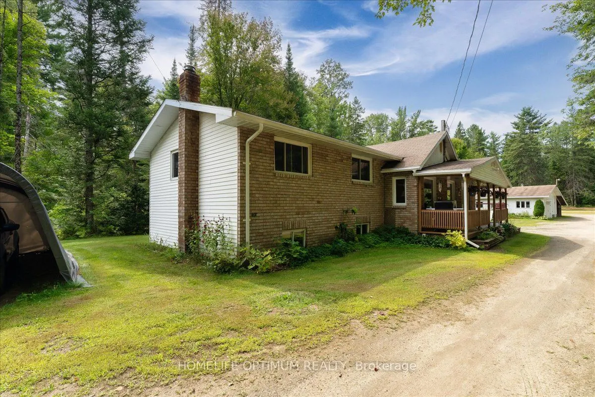 788 Muskoka Rd. 3 Road N