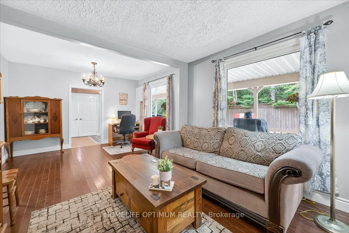 788 Muskoka Rd. 3 Road N