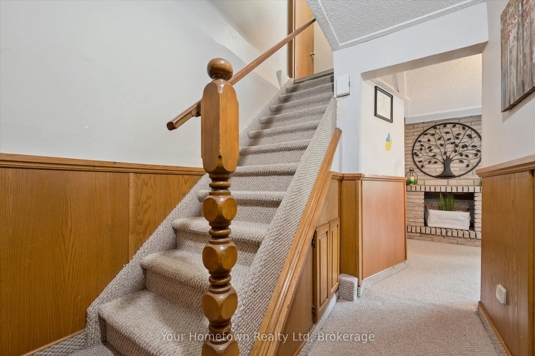 665 Raglan Street