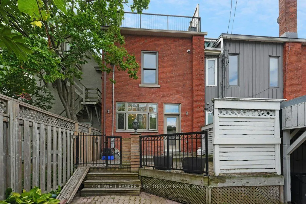 543 Besserer Street