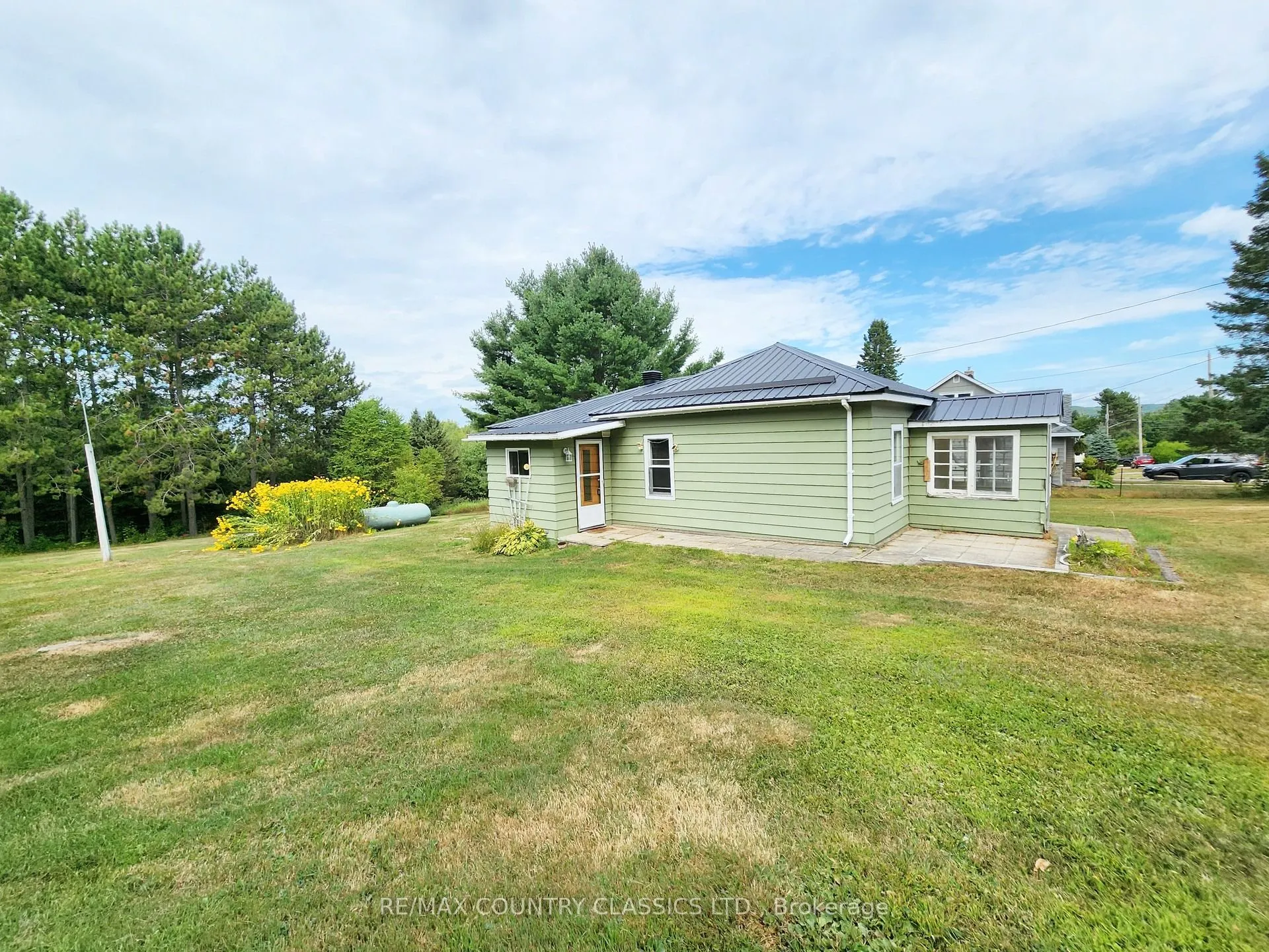 94 Paradise Road