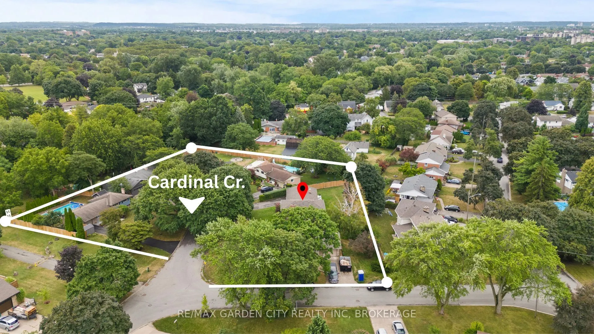 3 Cardinal Circle
