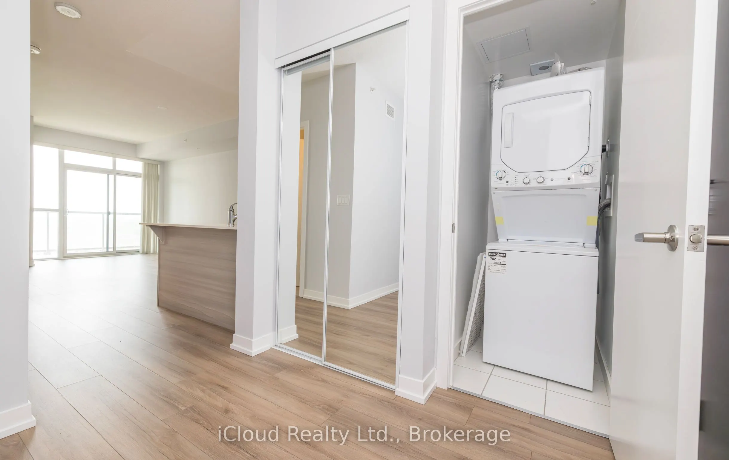 550 North Service Road, #703