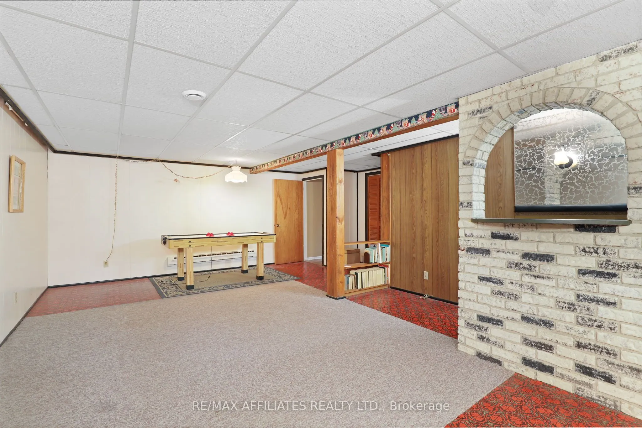 17 Canfield Road