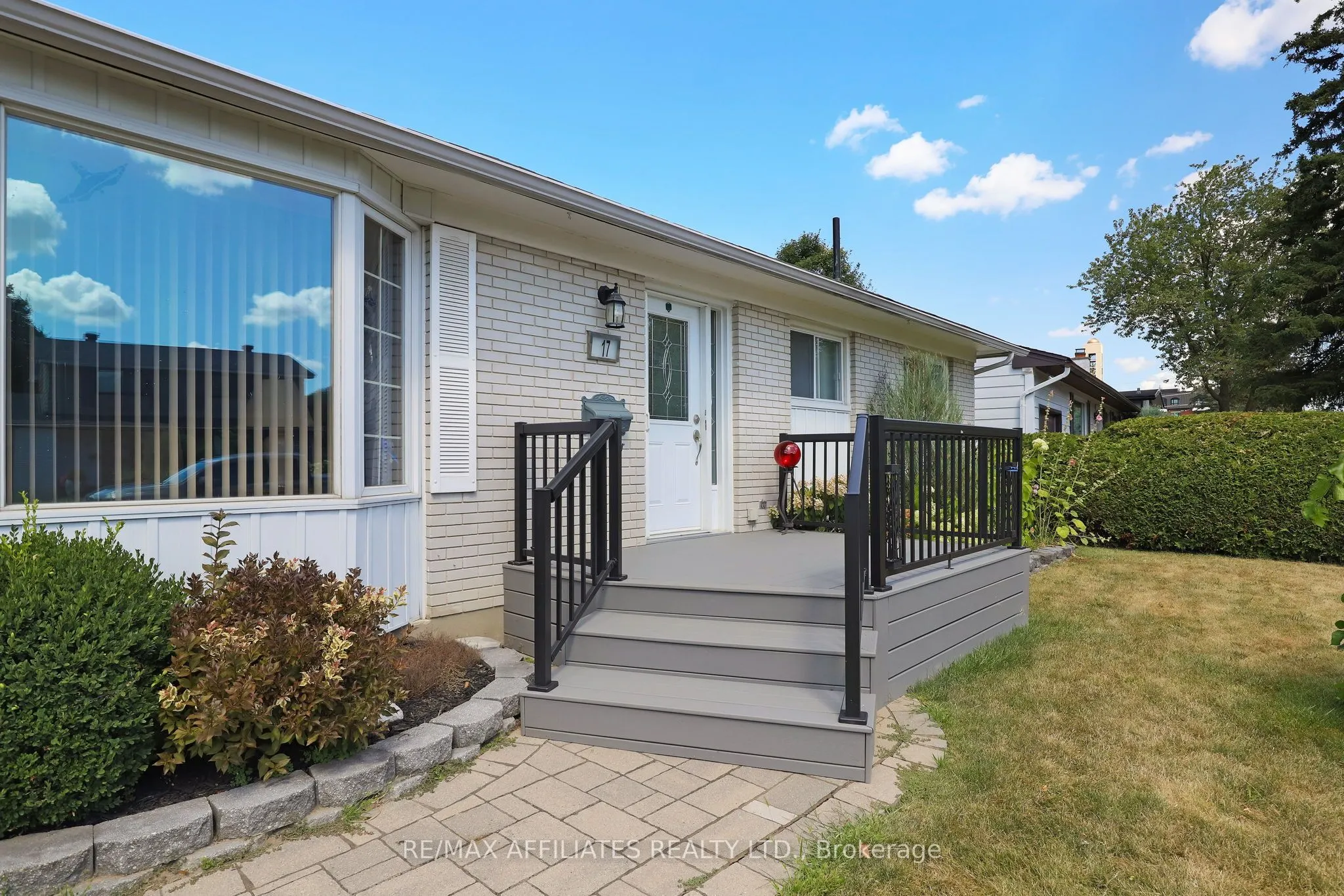 17 Canfield Road