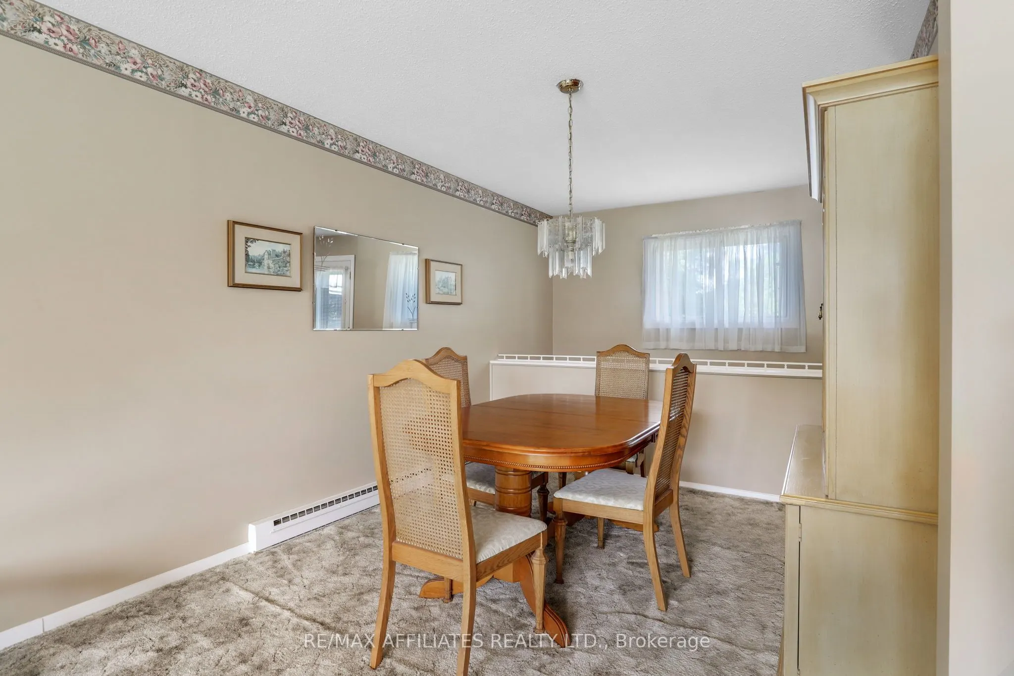17 Canfield Road