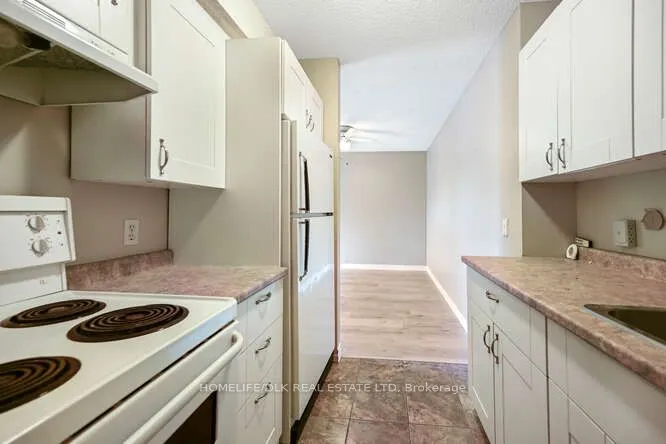 825 Macodrum Drive, #16