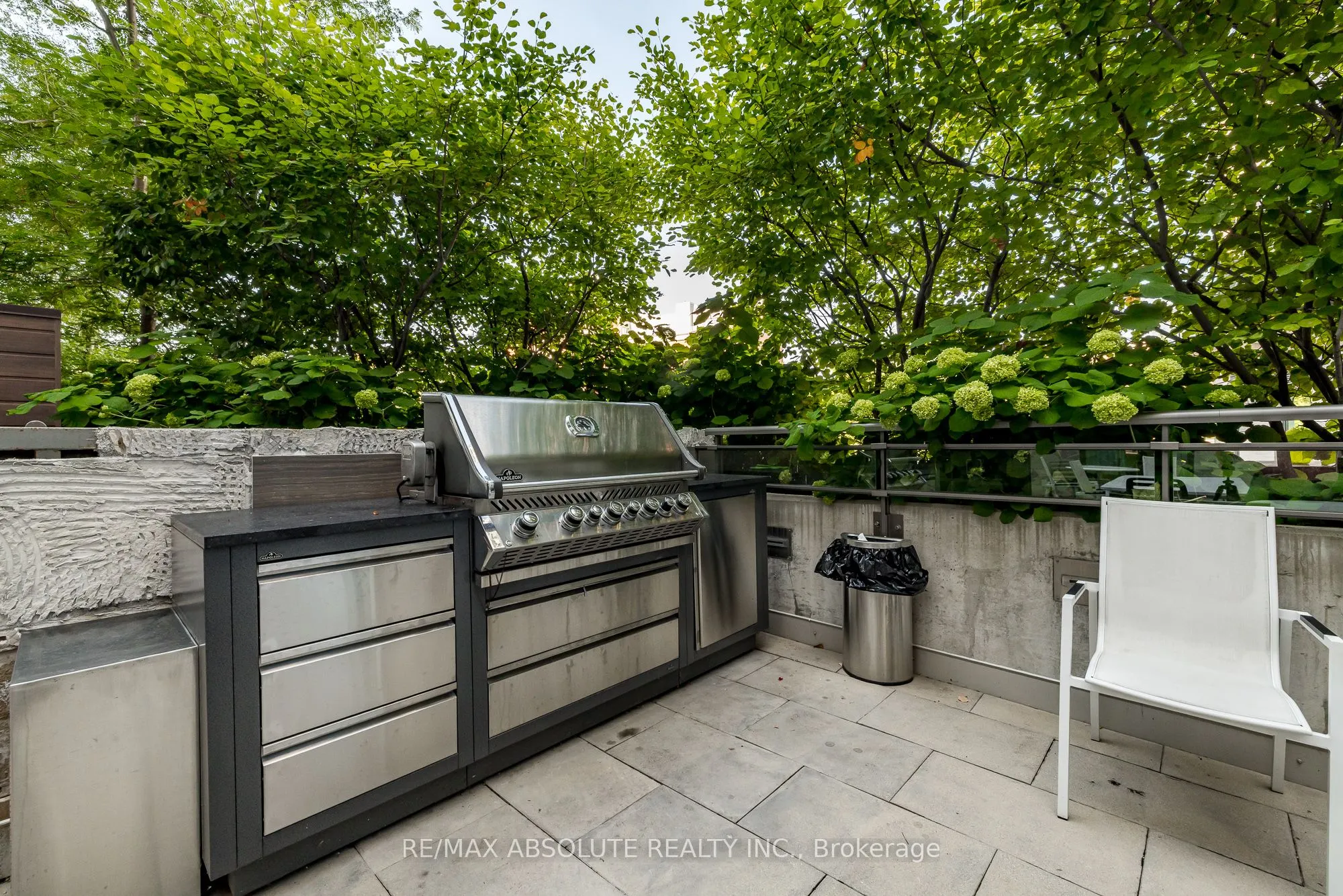 411 Mackay Street, #209