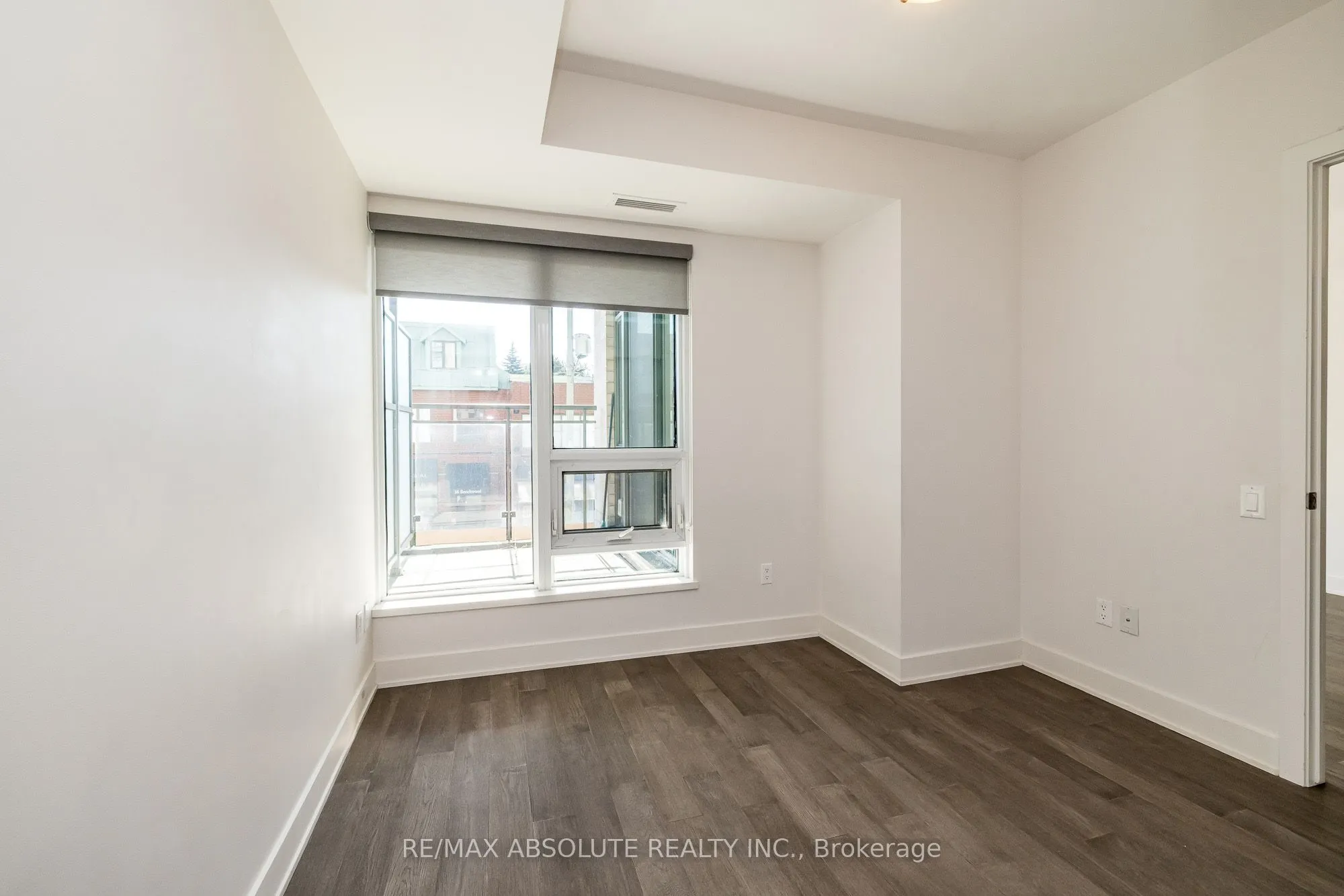 411 Mackay Street, #209