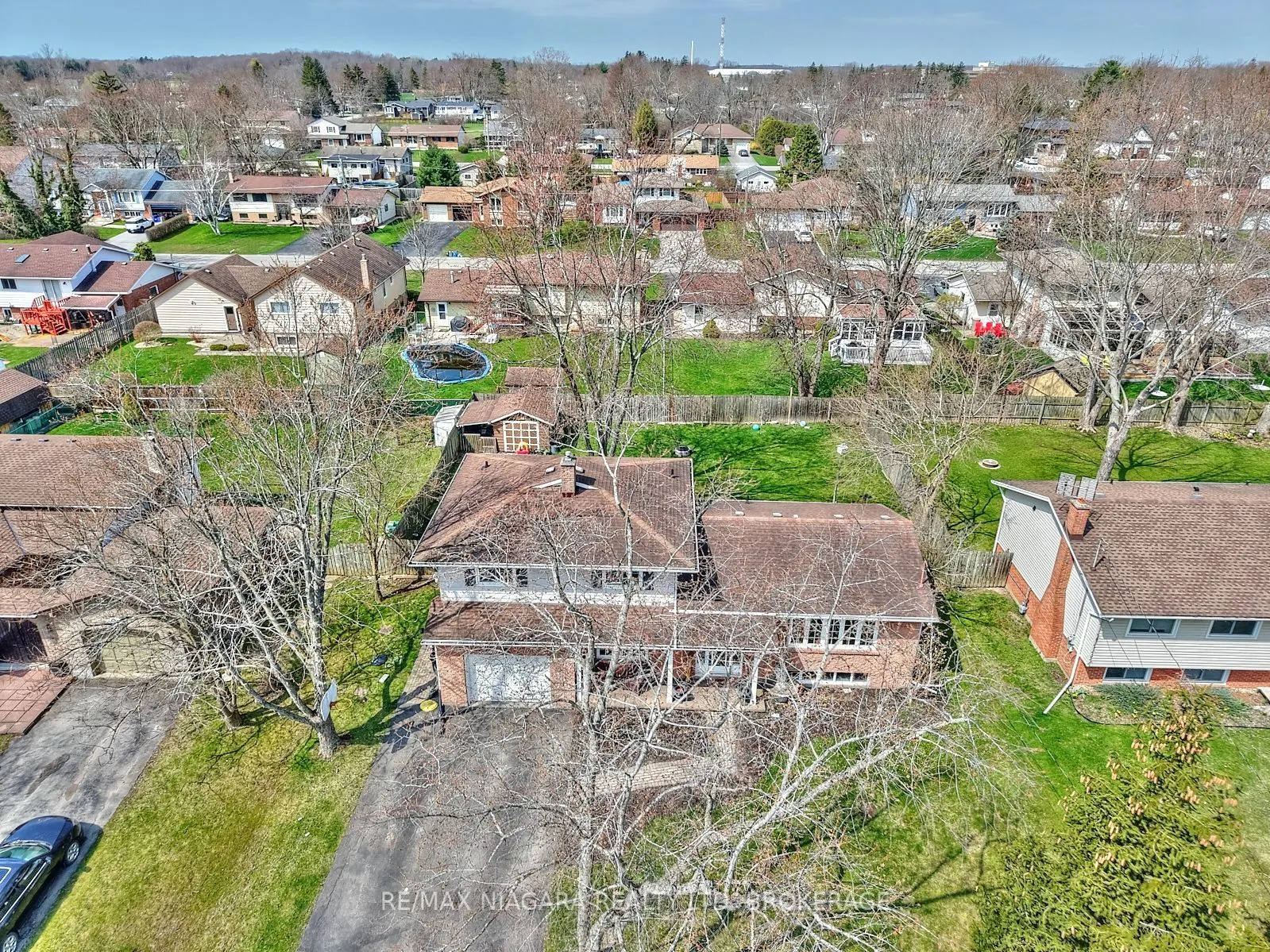 953 Grandview Road