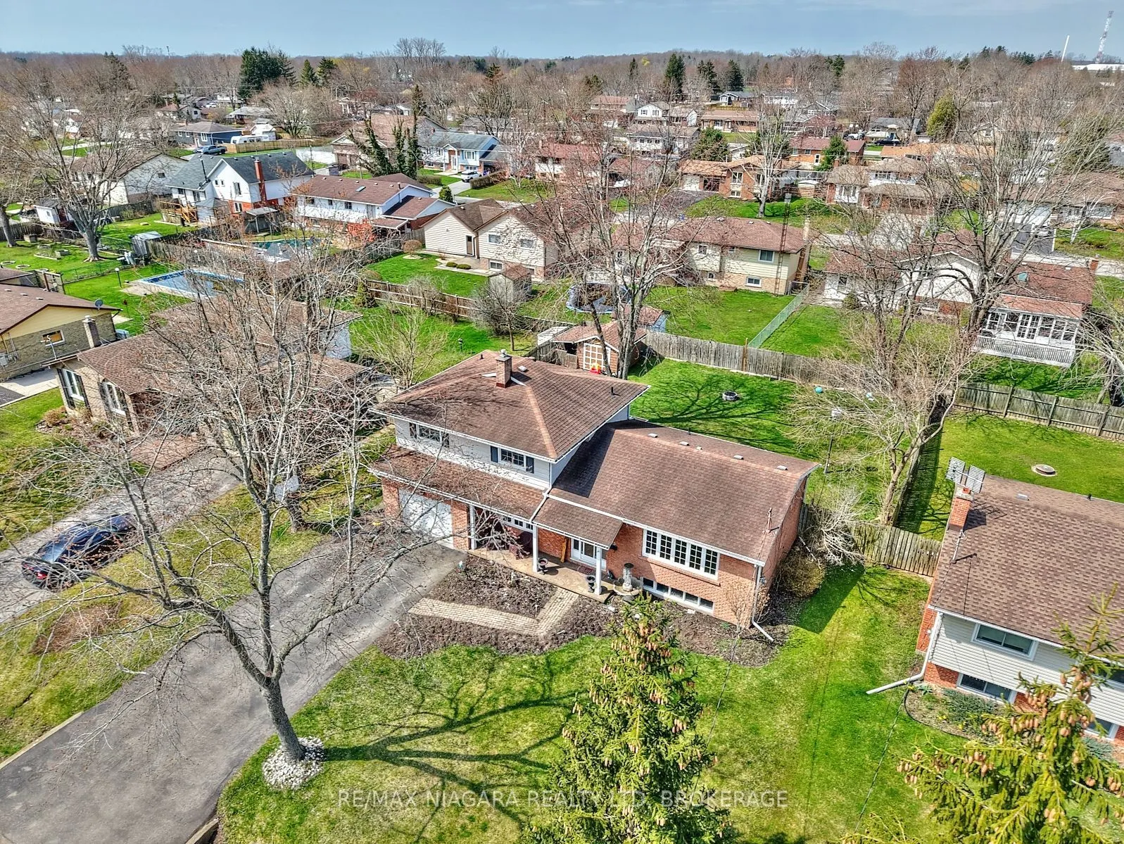 953 Grandview Road