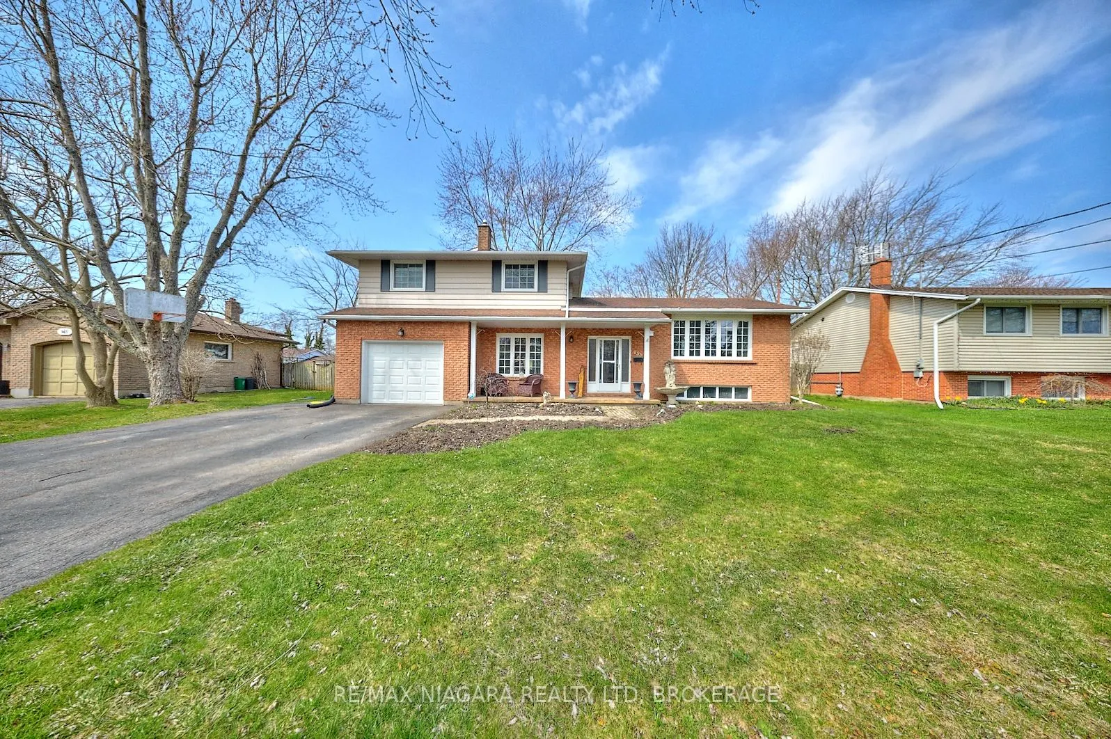 953 Grandview Road