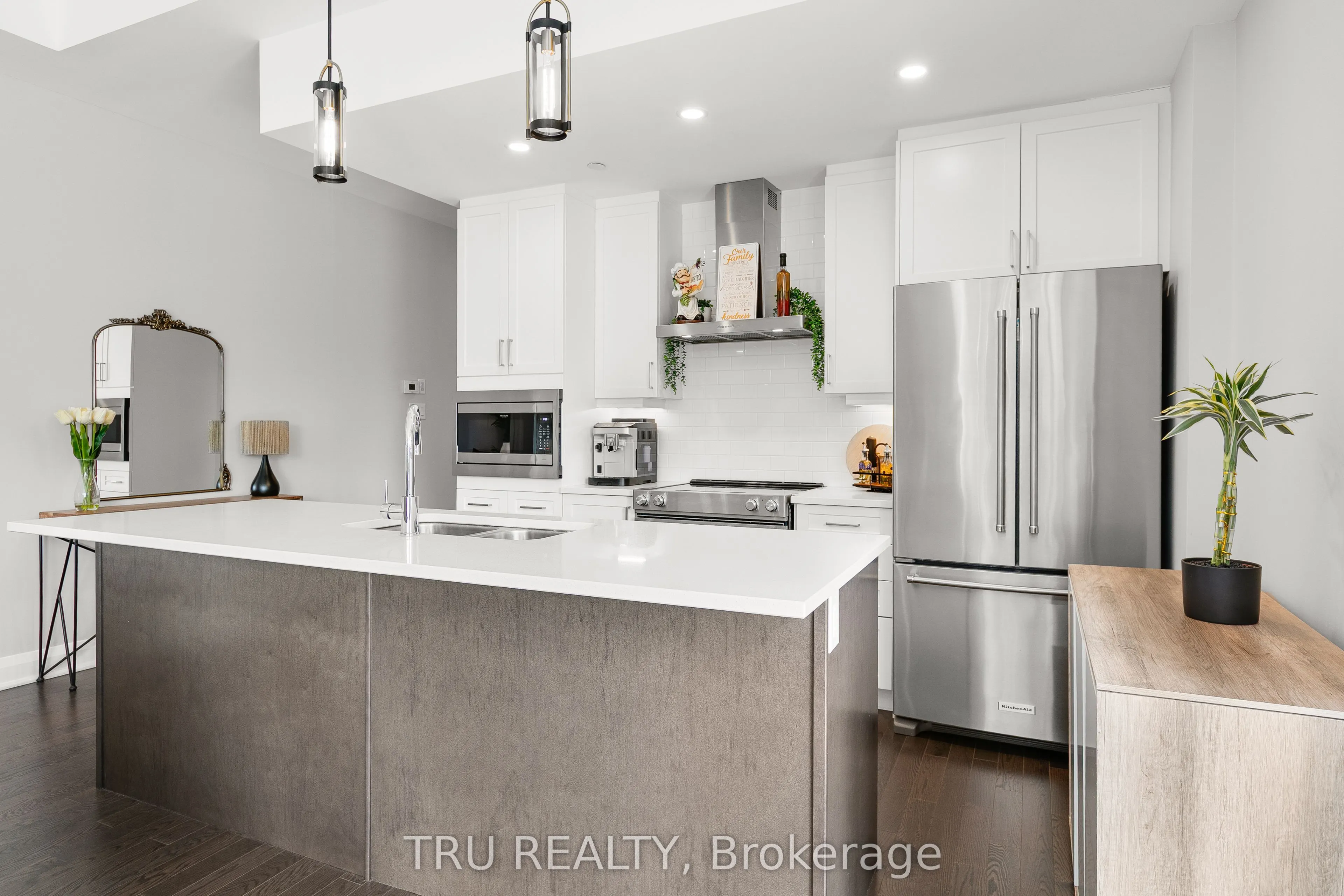 100 CORTILE Private N, #102