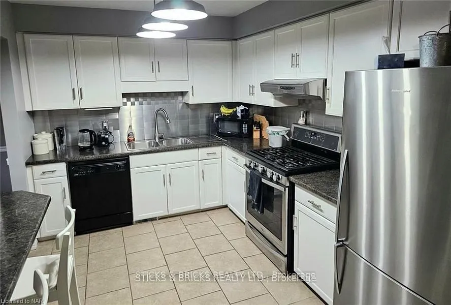 6044 Swayze Drive, #30