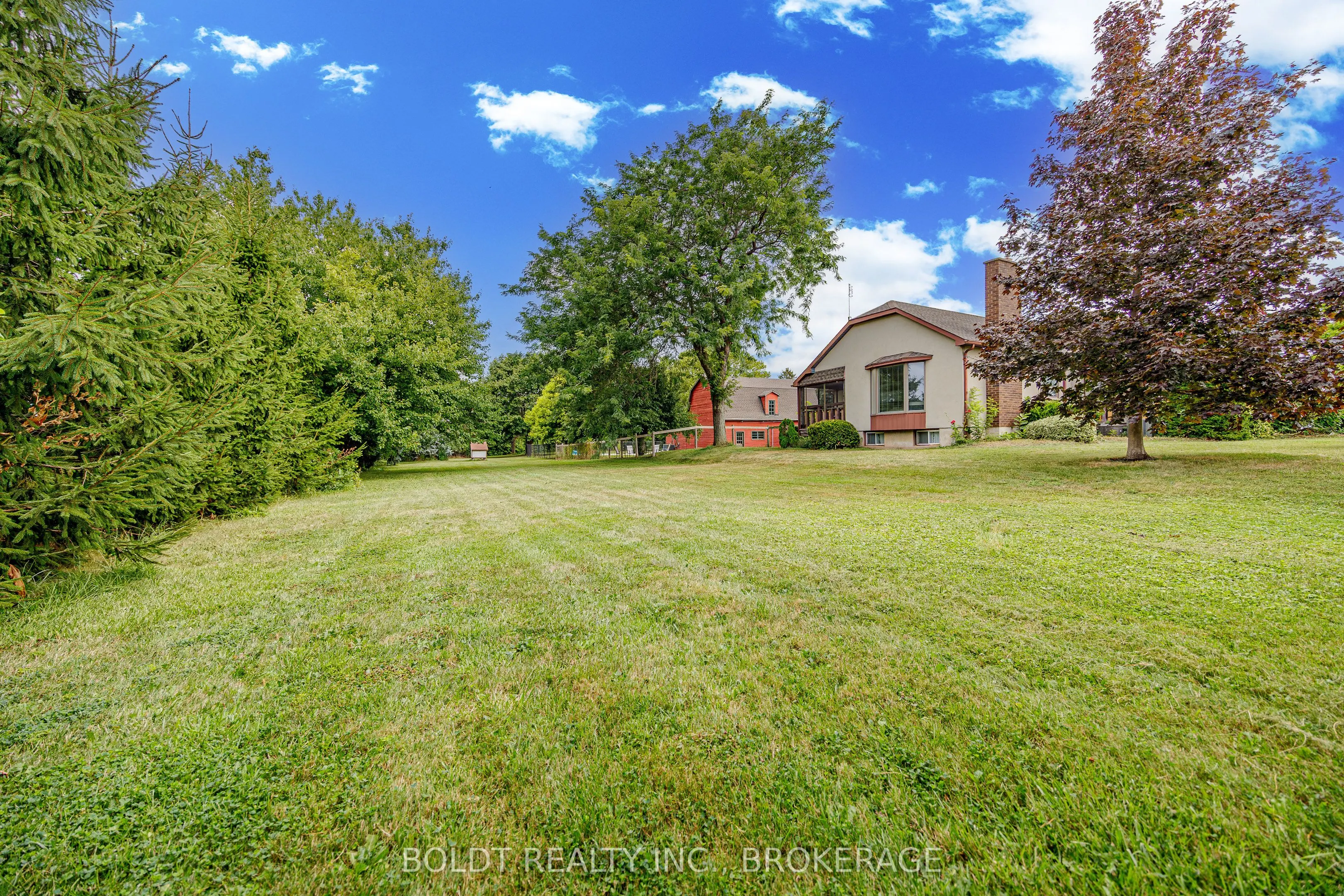 468 Lakeshore Road