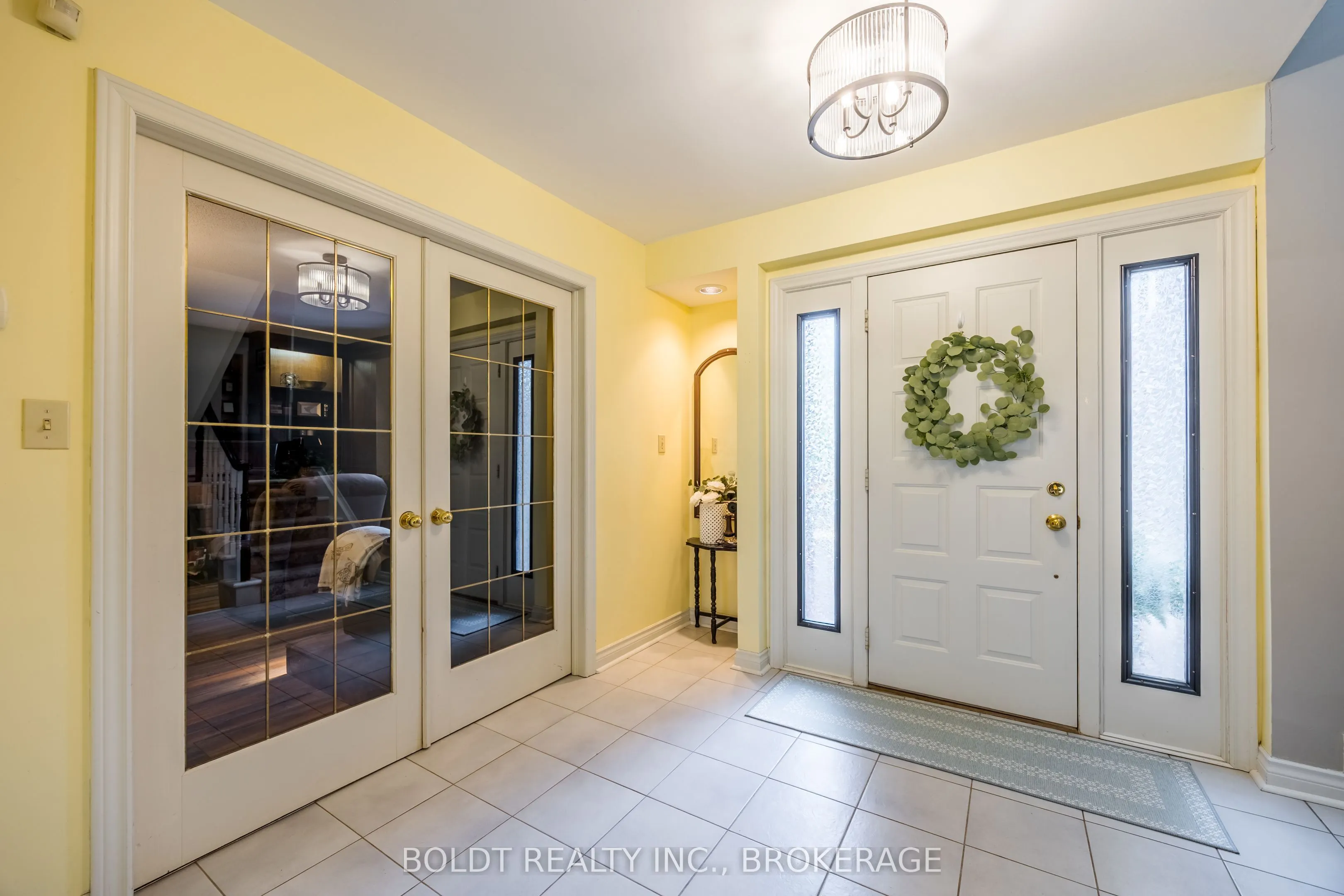 468 Lakeshore Road