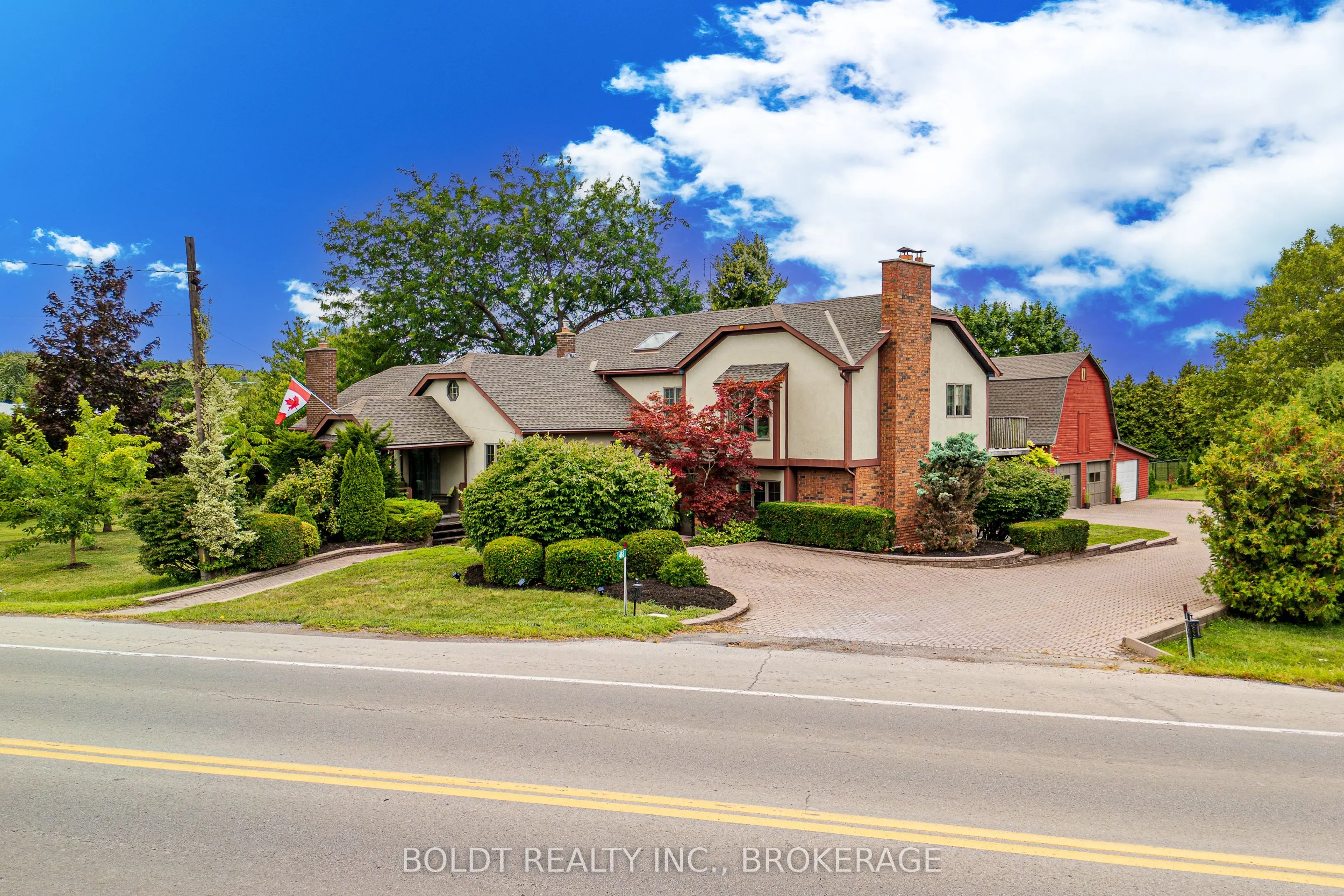 468 Lakeshore Road