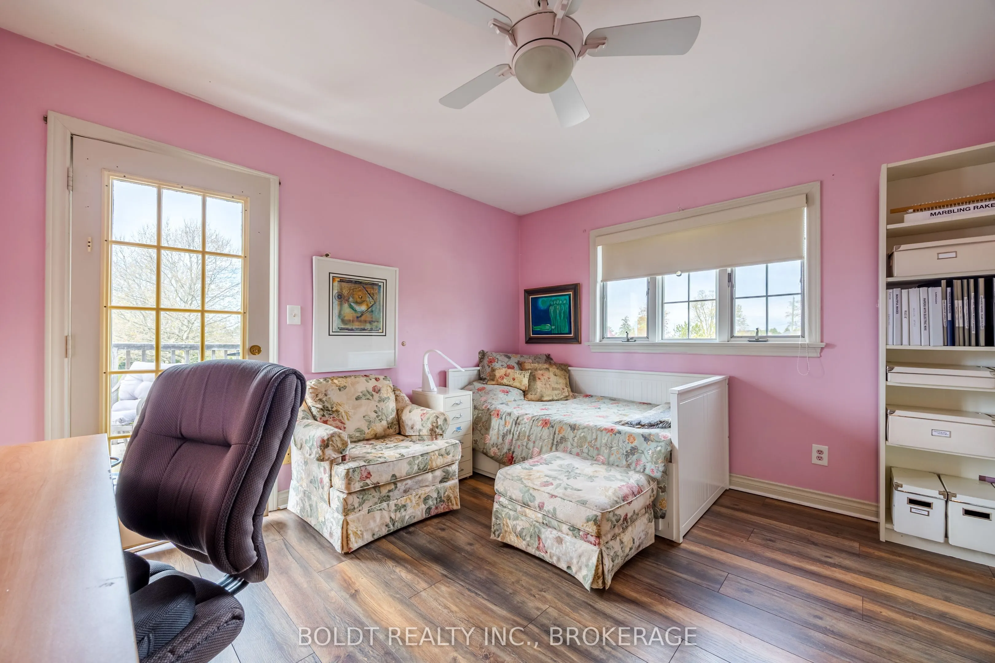 468 Lakeshore Road