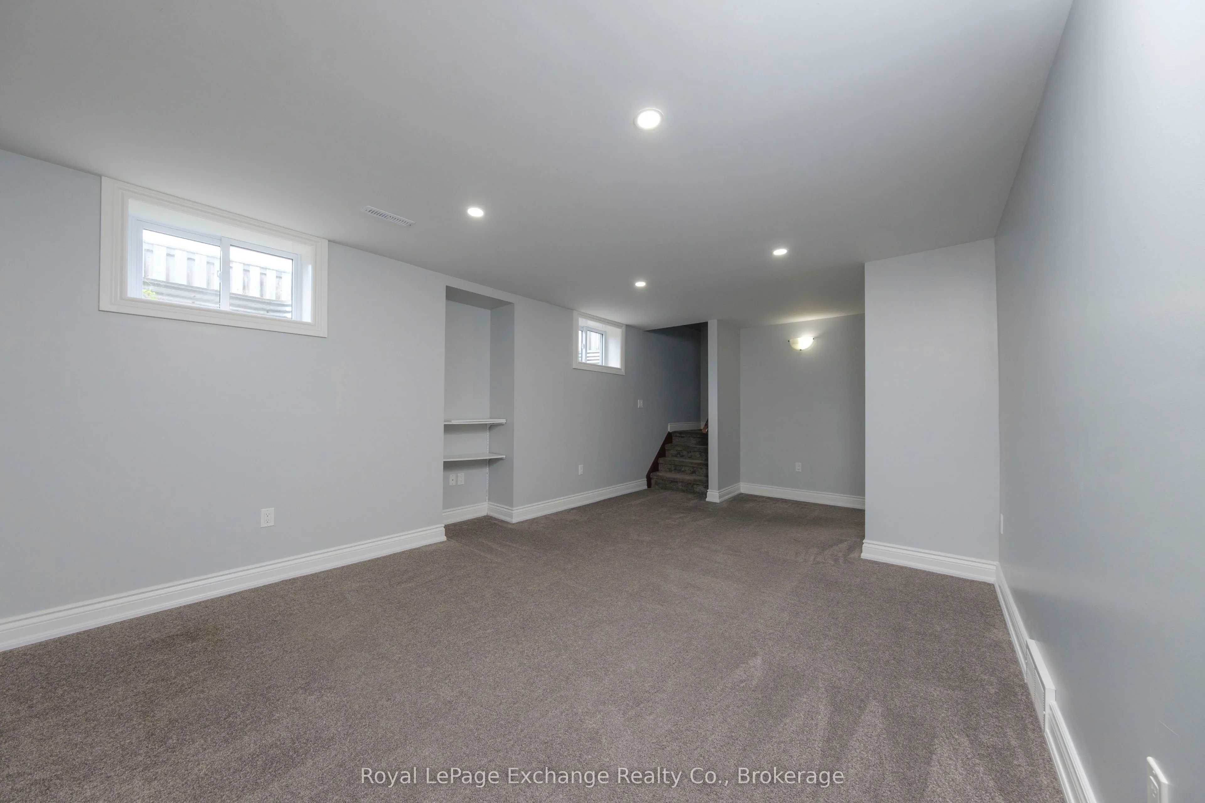 310 Wieck Boulevard