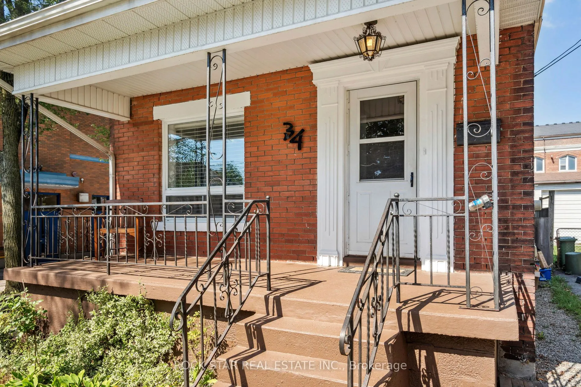 34 Cliff Avenue