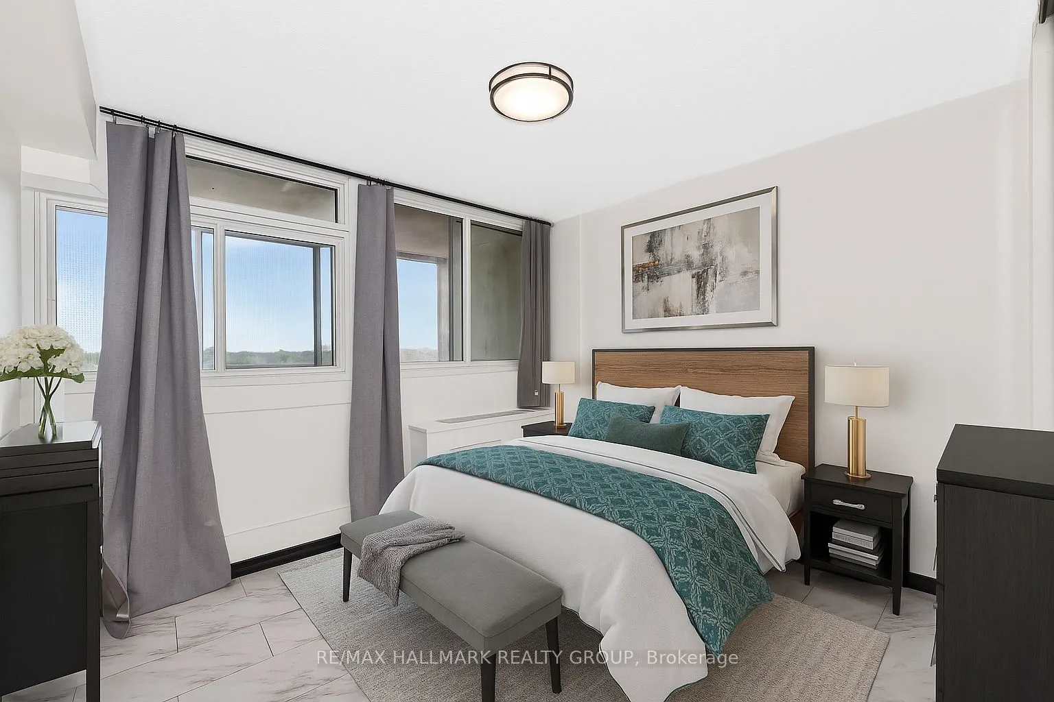 500 Laurier Avenue W, #908