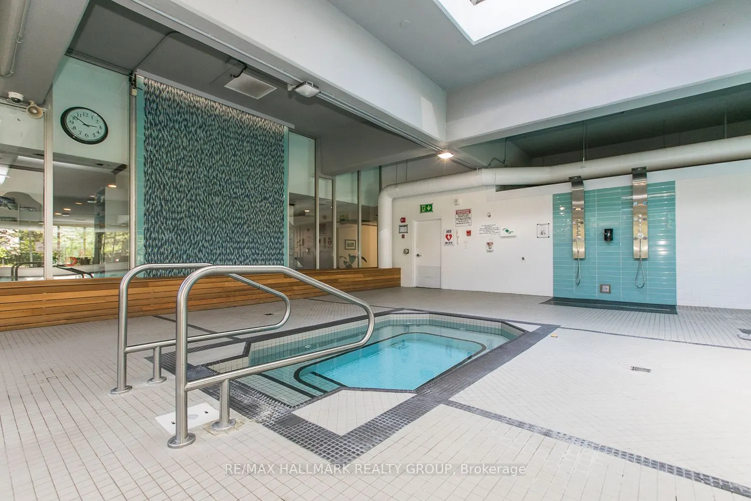 500 Laurier Avenue W, #908