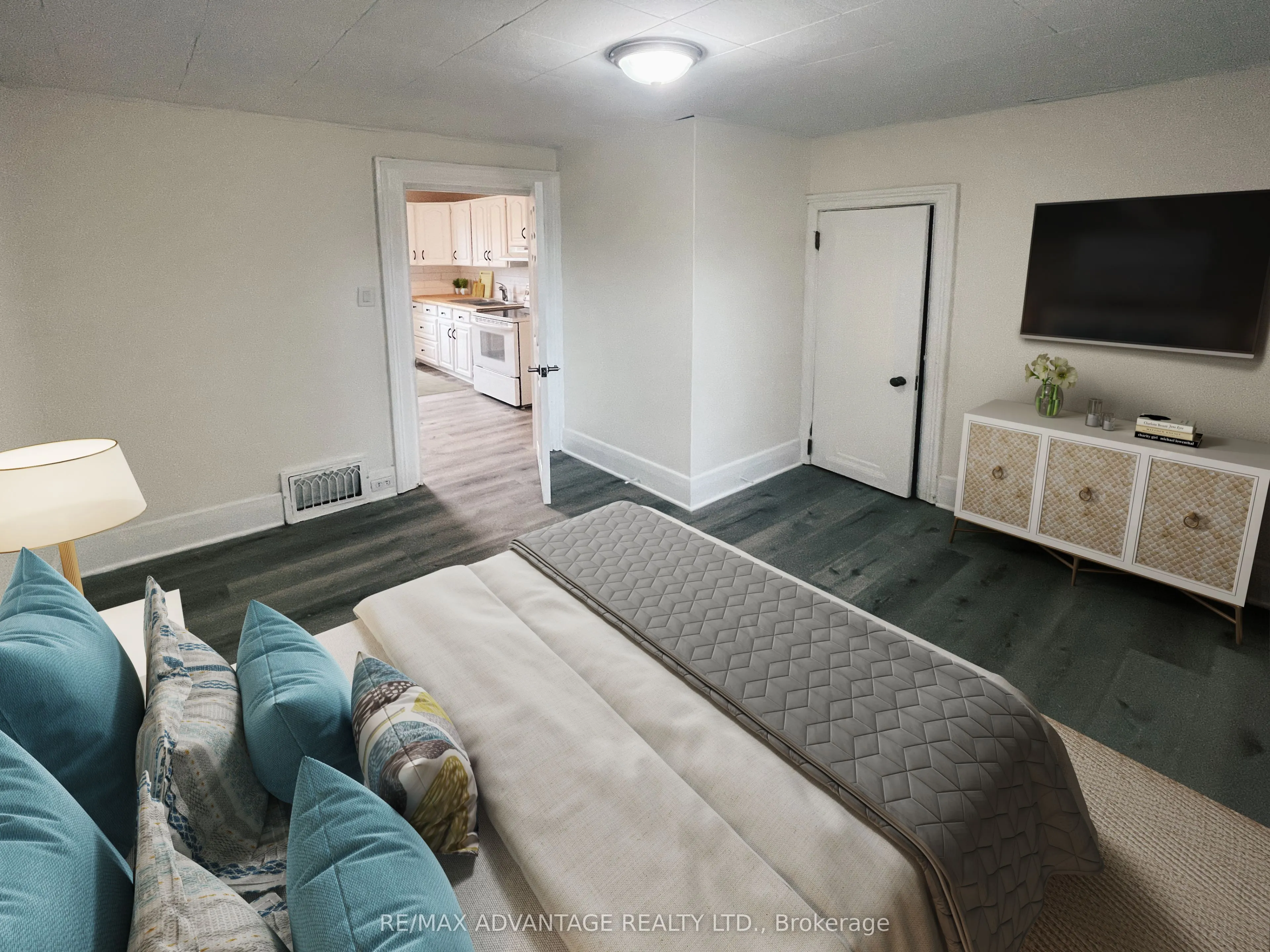 226 High Street, #2