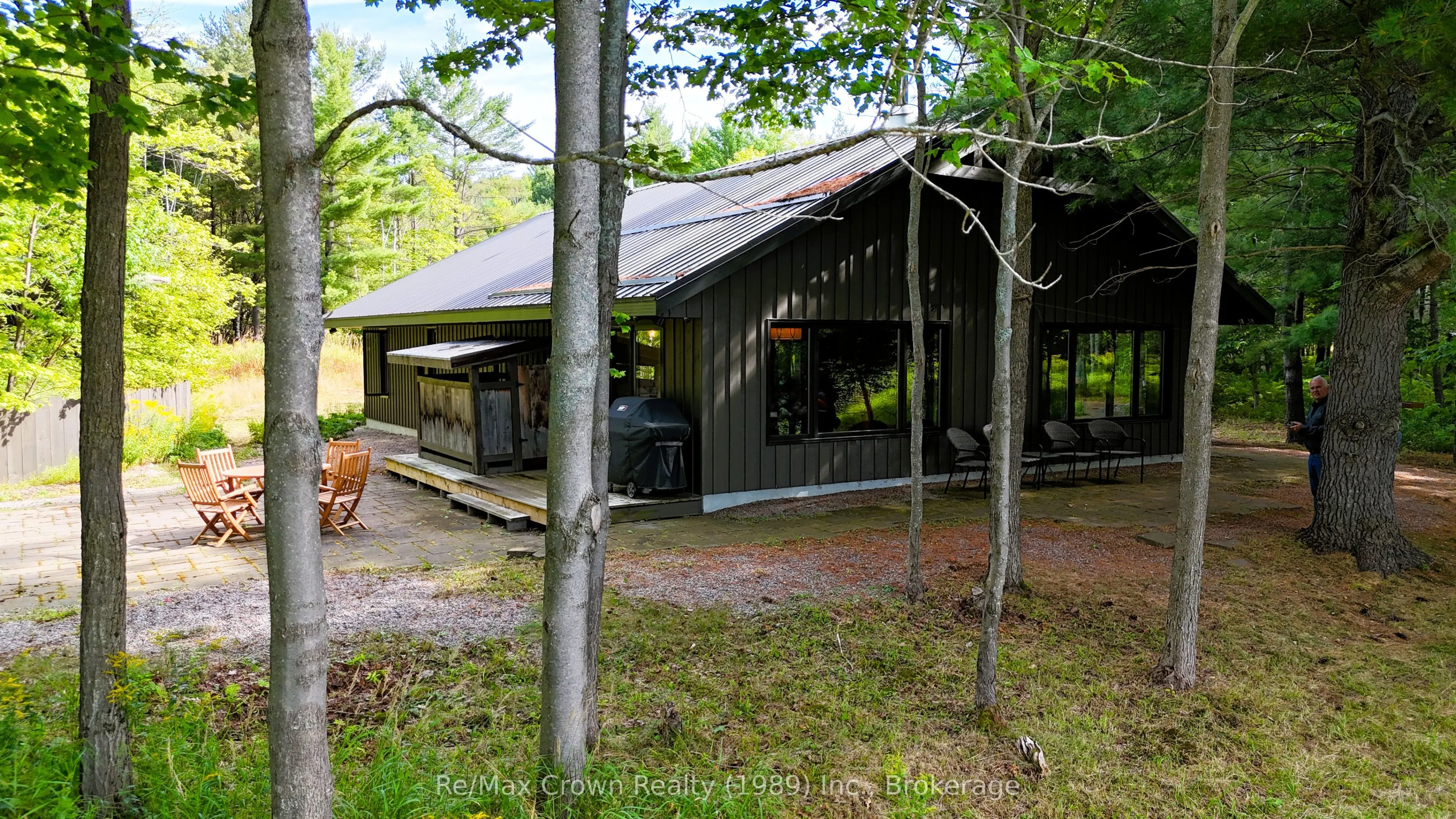 121 Lake Nipissing Road