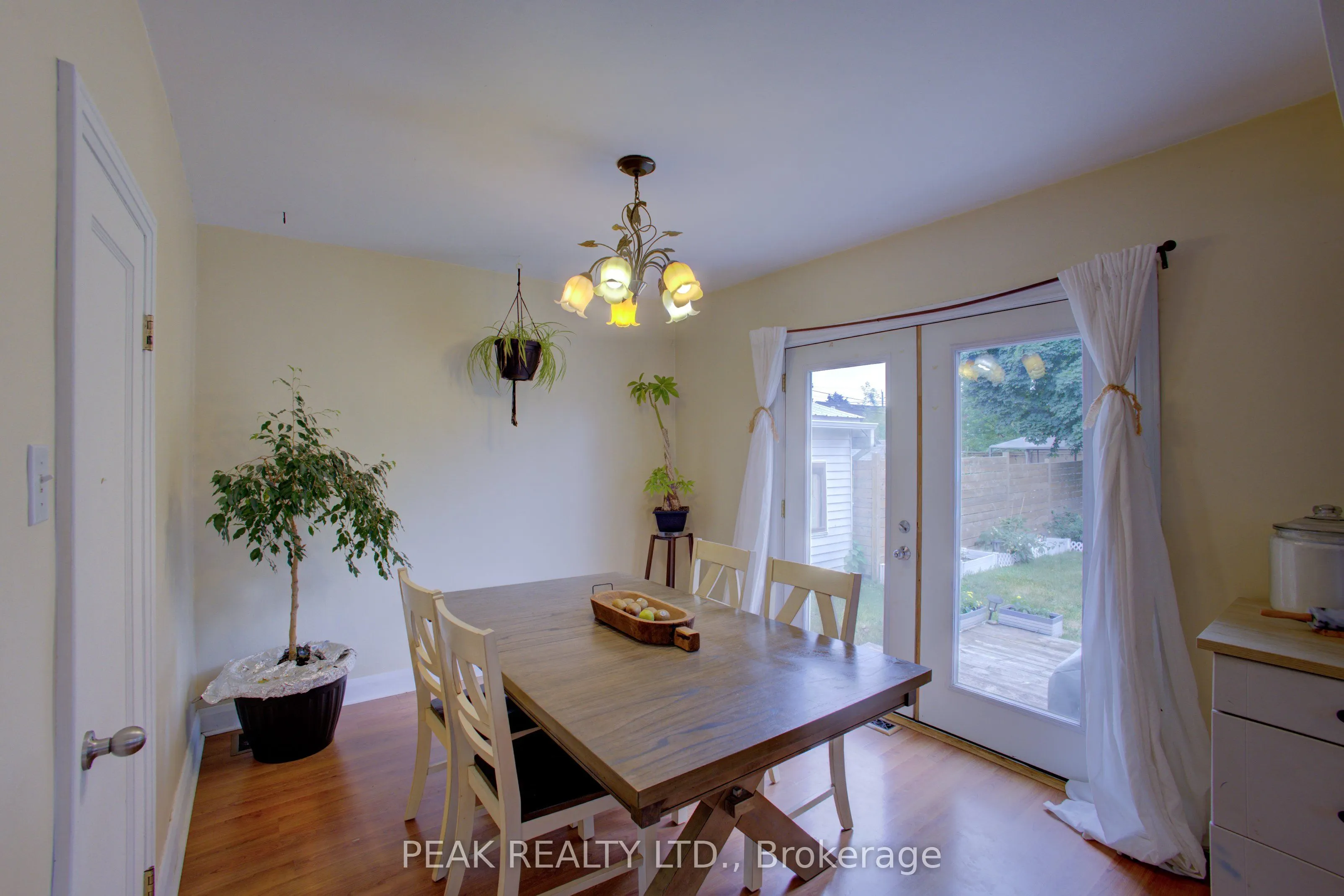 20 Dunham Avenue