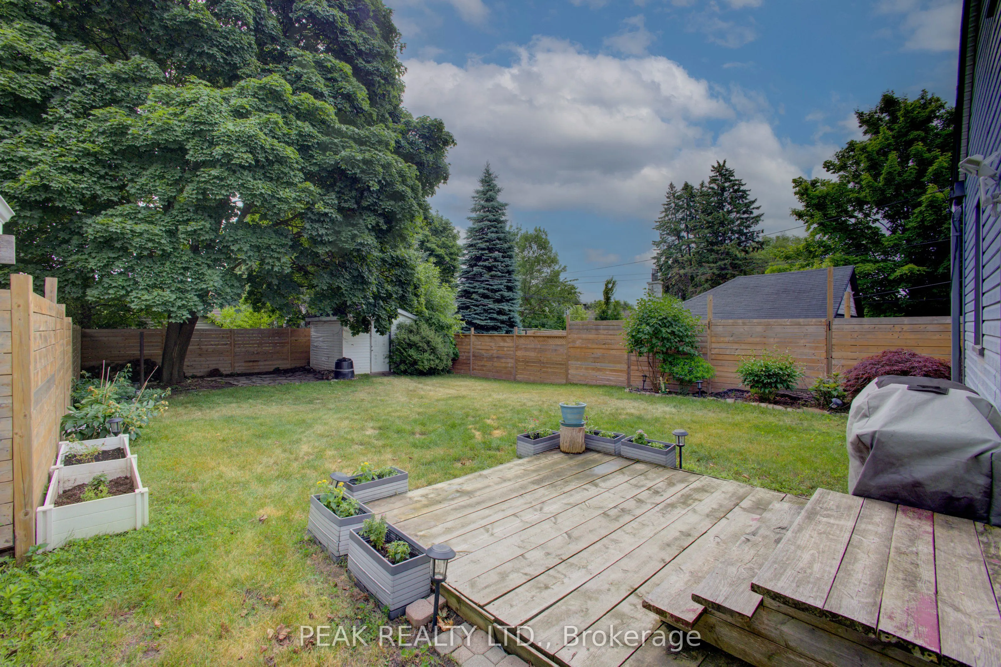 20 Dunham Avenue