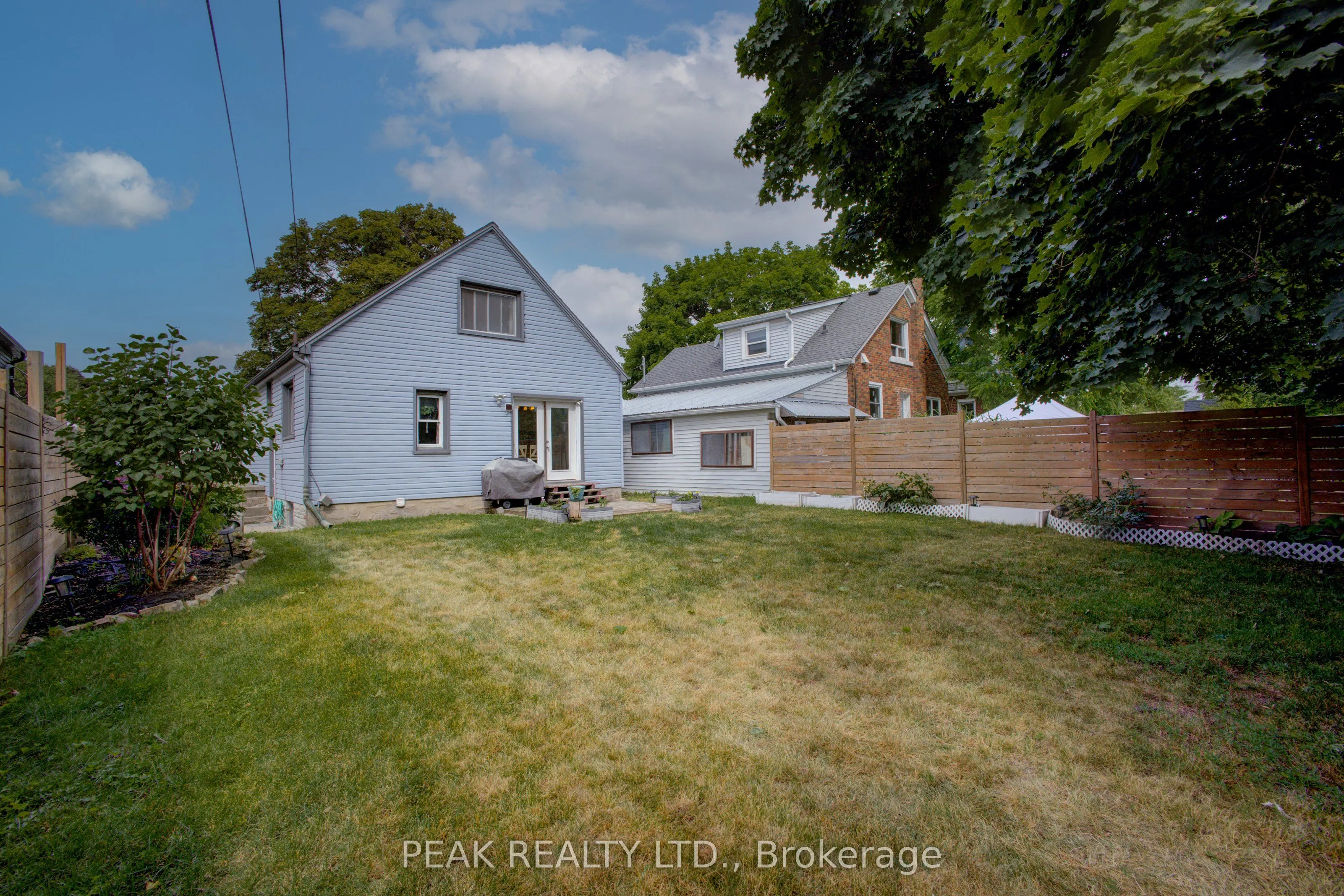 20 Dunham Avenue