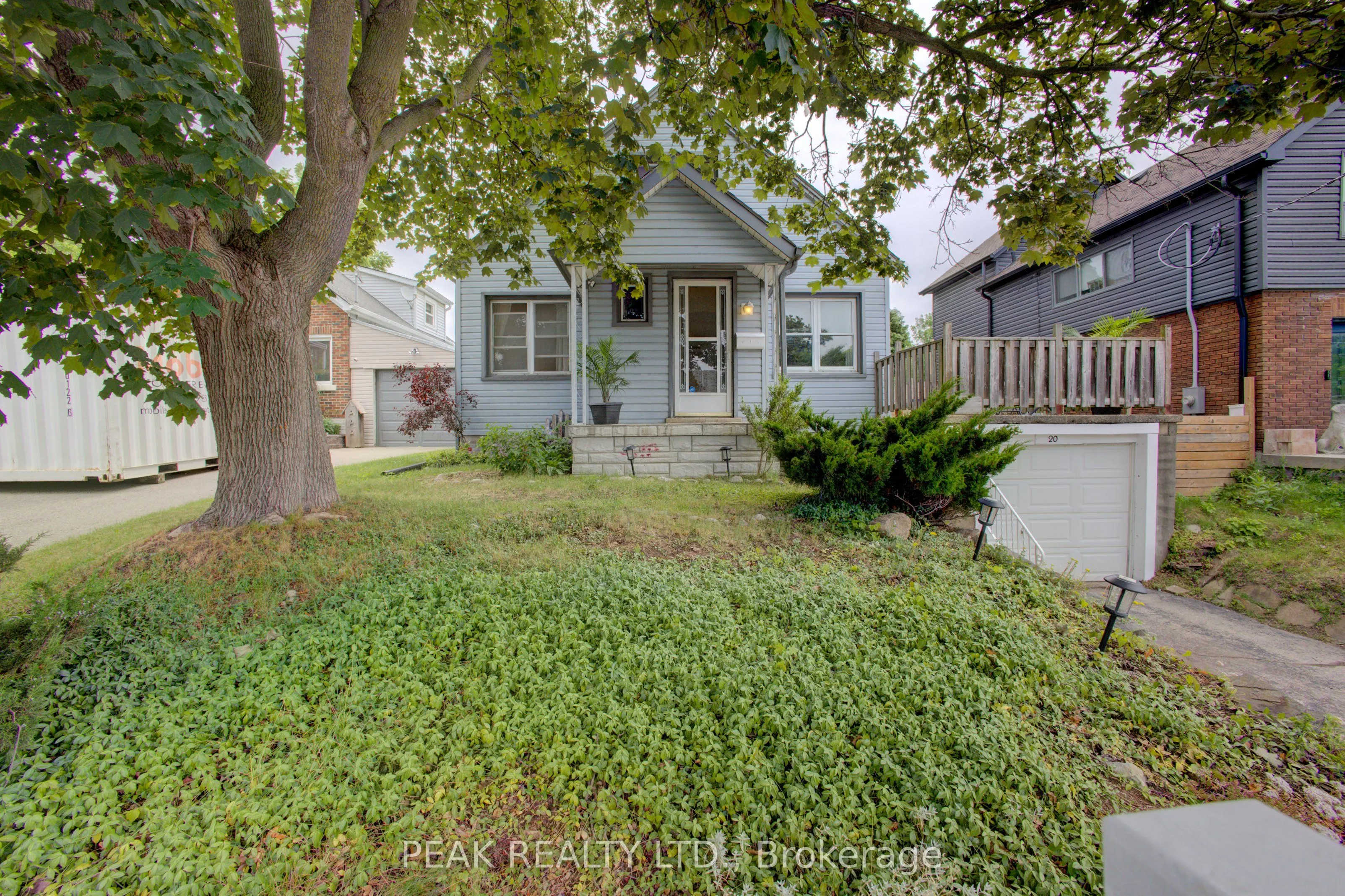 20 Dunham Avenue