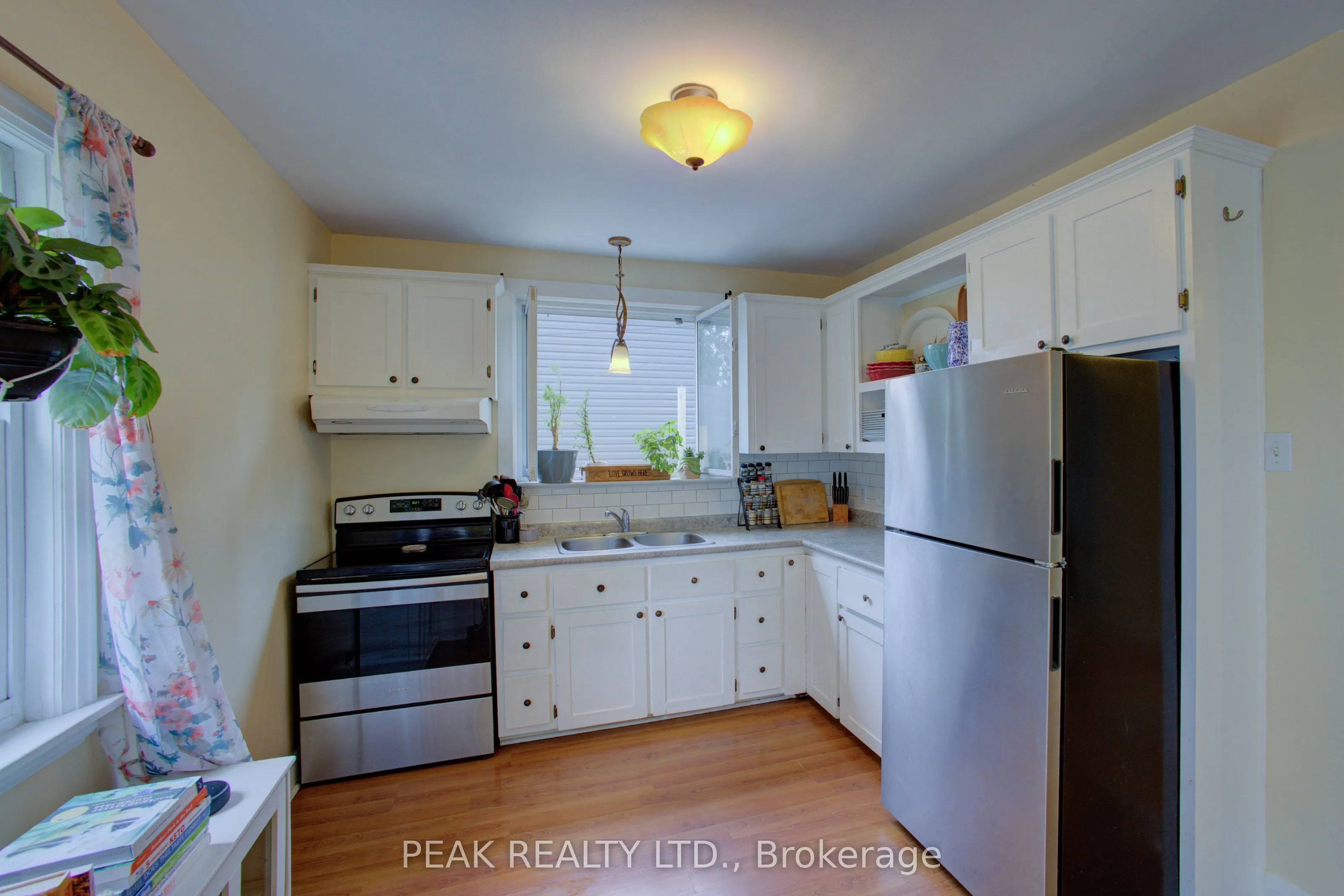 20 Dunham Avenue