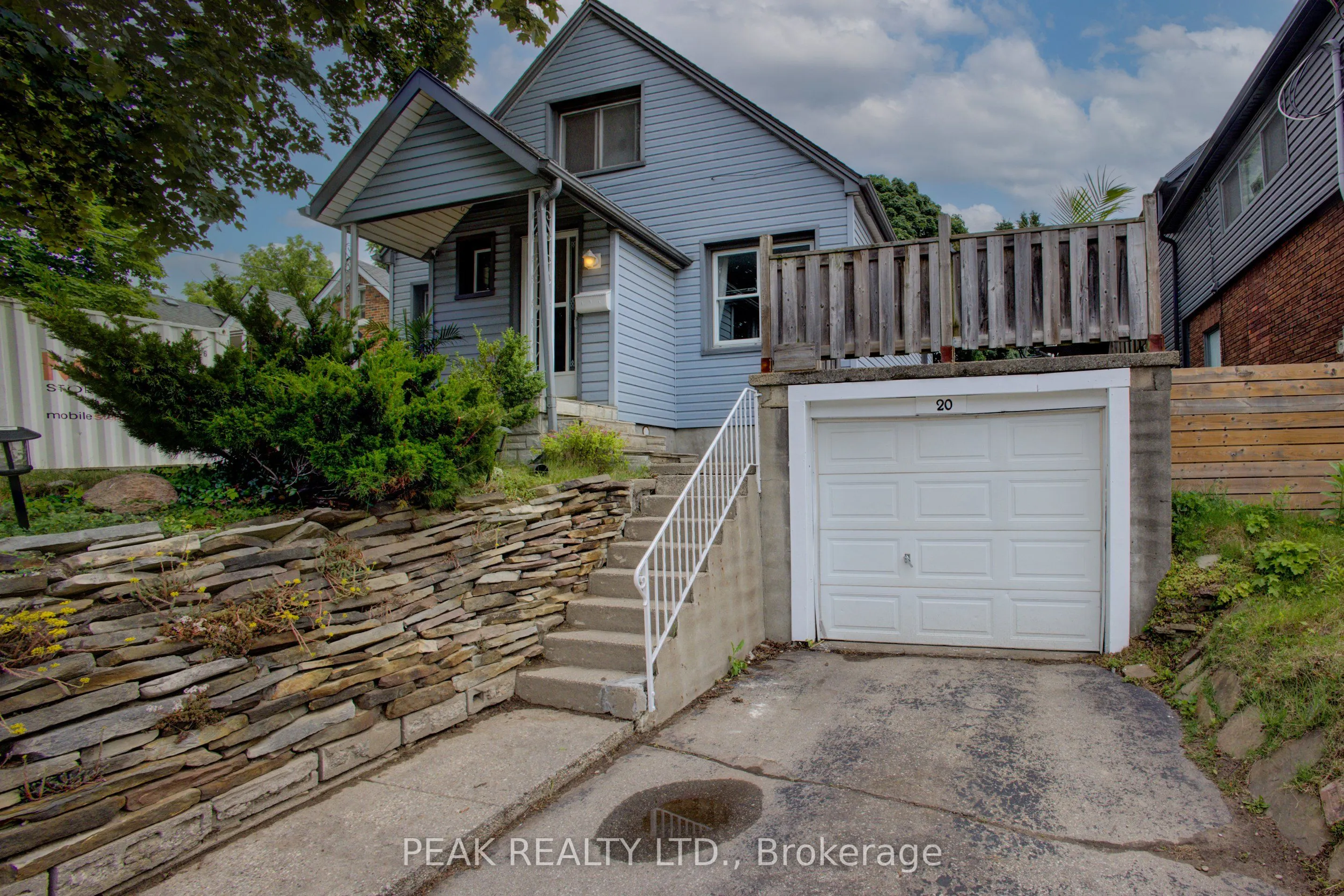 20 Dunham Avenue