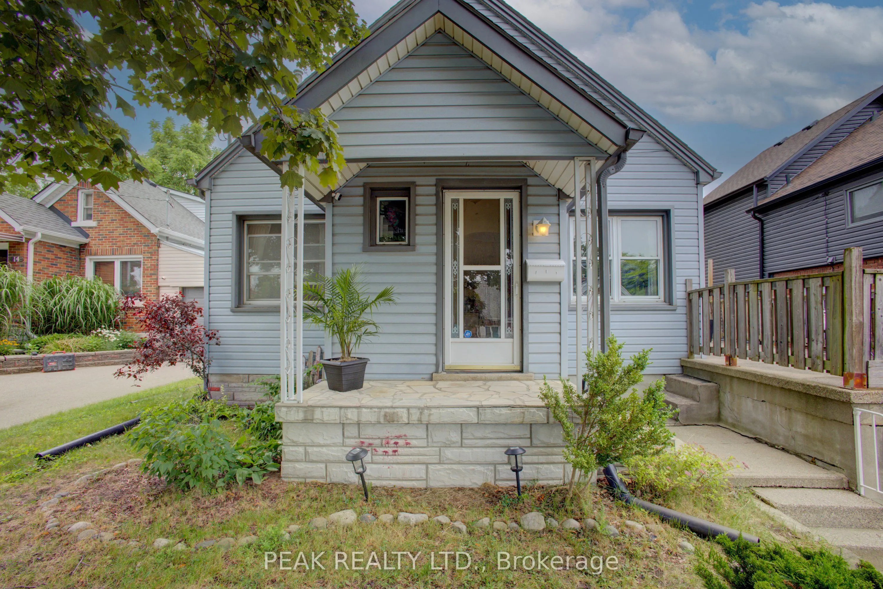 20 Dunham Avenue