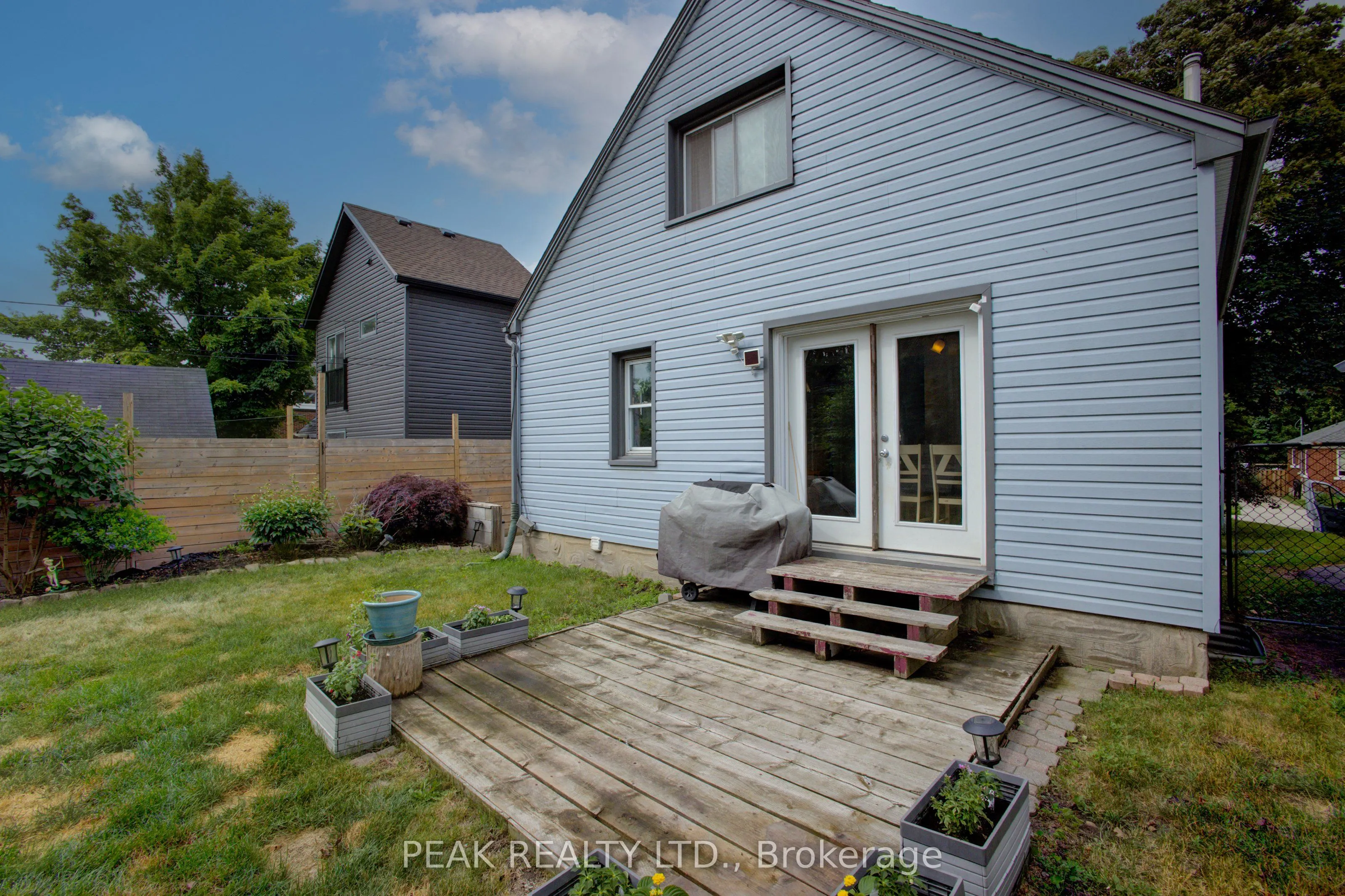20 Dunham Avenue