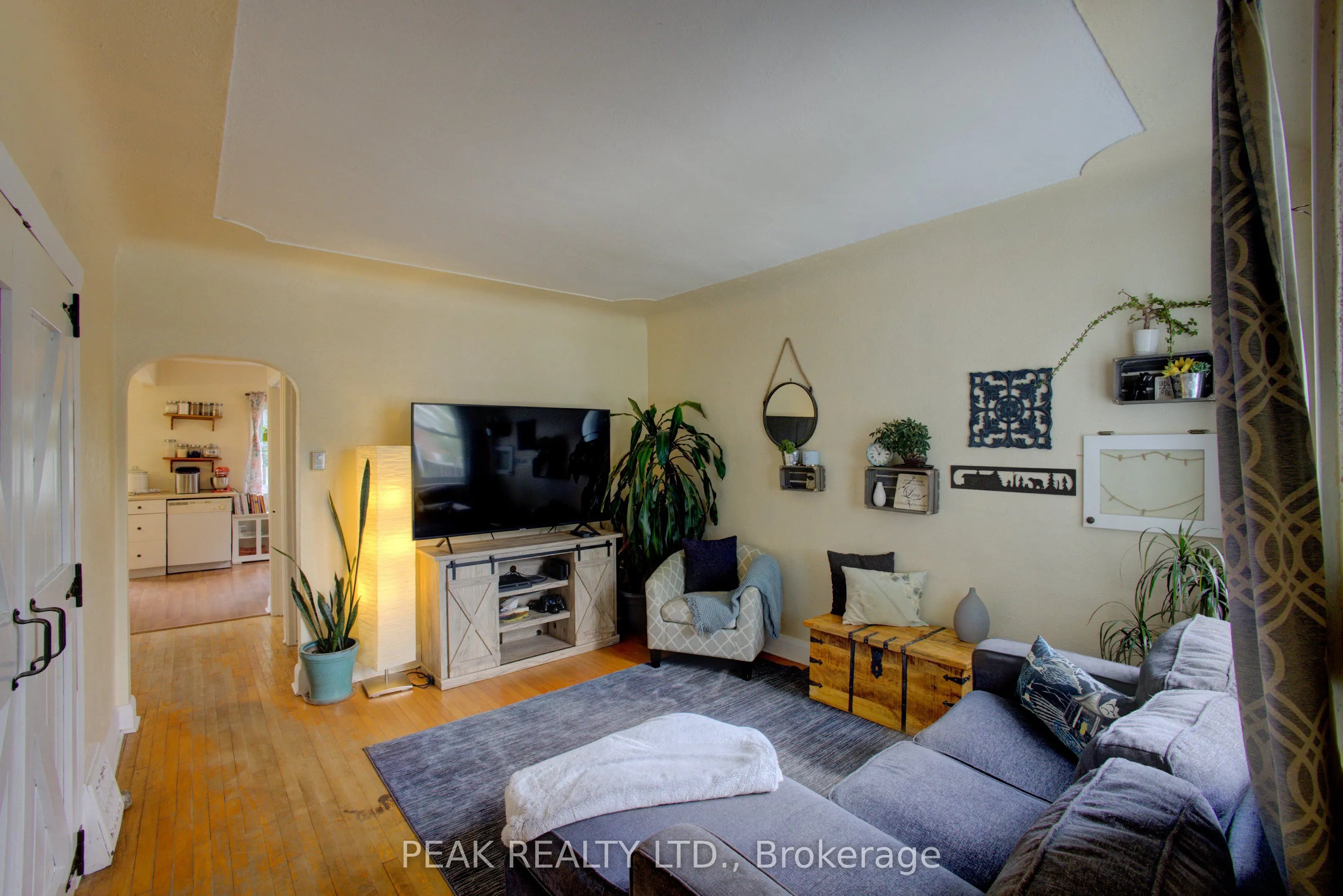 20 Dunham Avenue