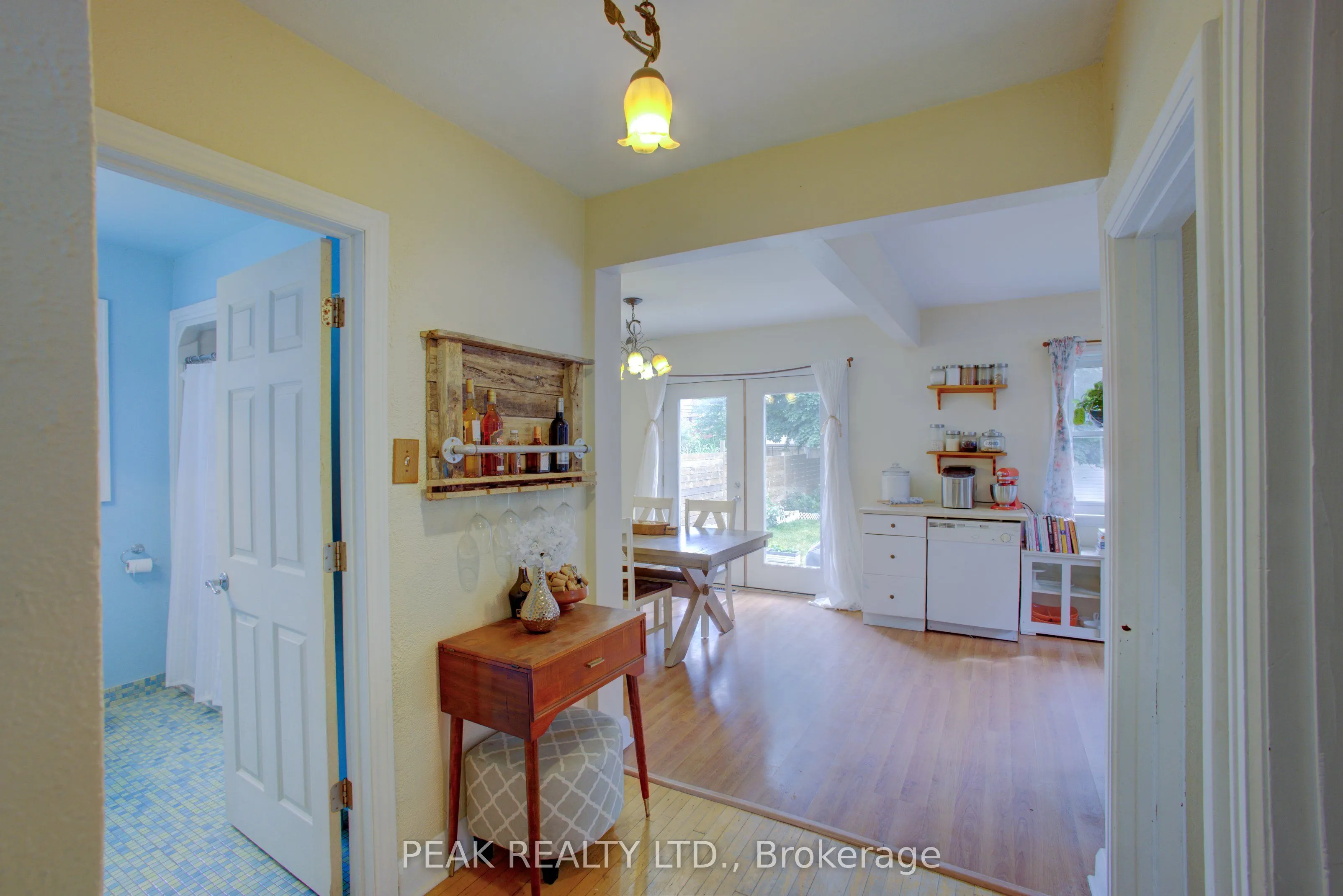 20 Dunham Avenue