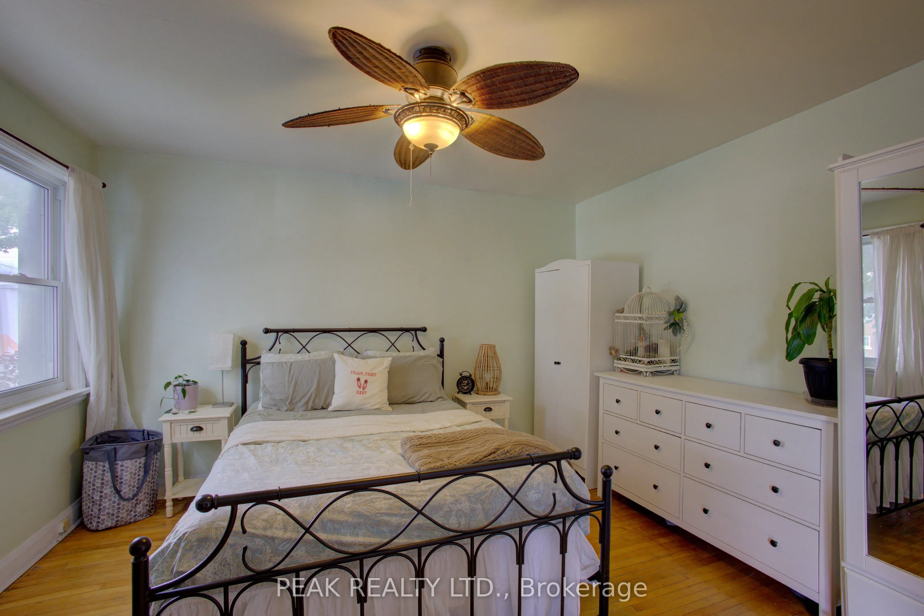 20 Dunham Avenue