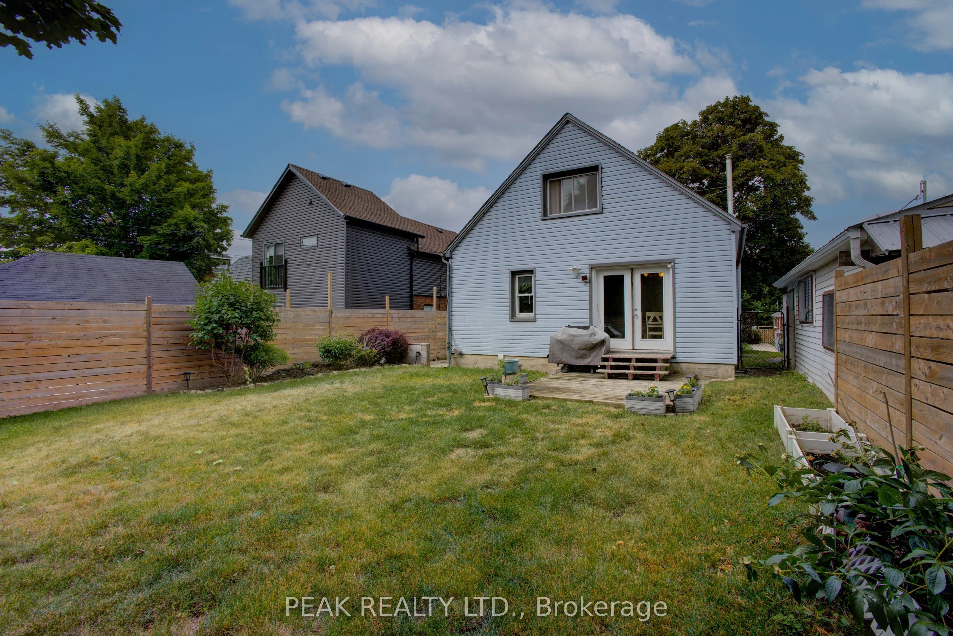 20 Dunham Avenue