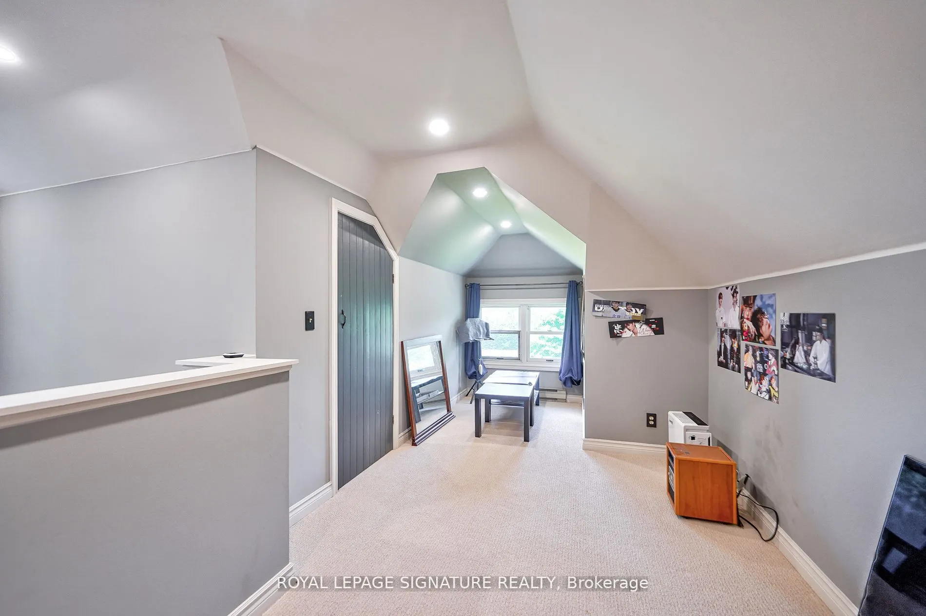 424 8th Concession Road E