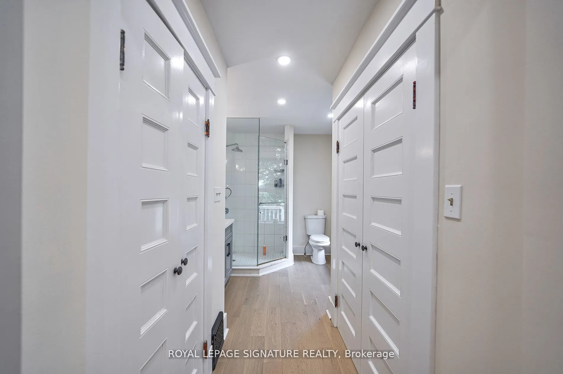 424 8th Concession Road E