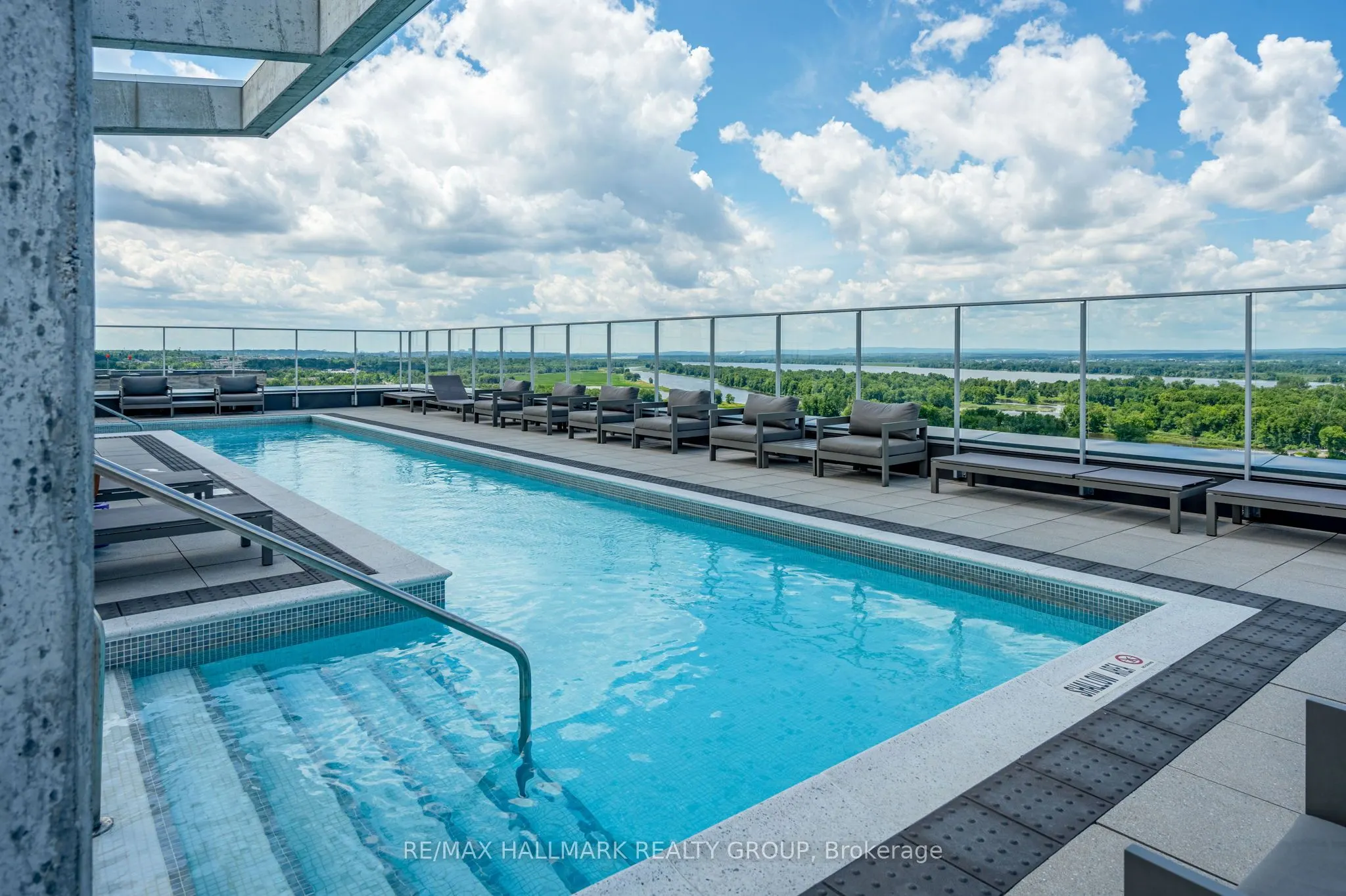 200 Inlet Private, #902