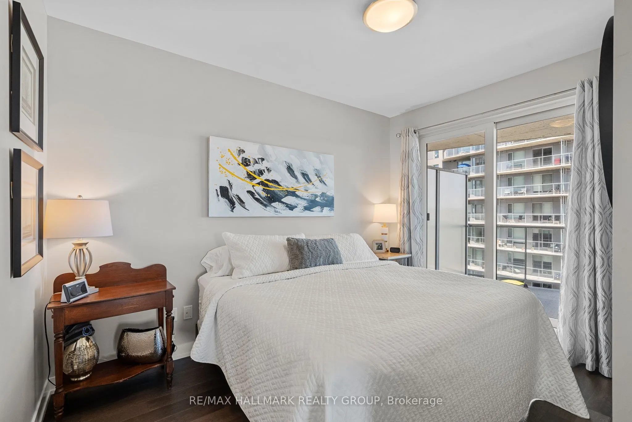 200 Inlet Private, #902