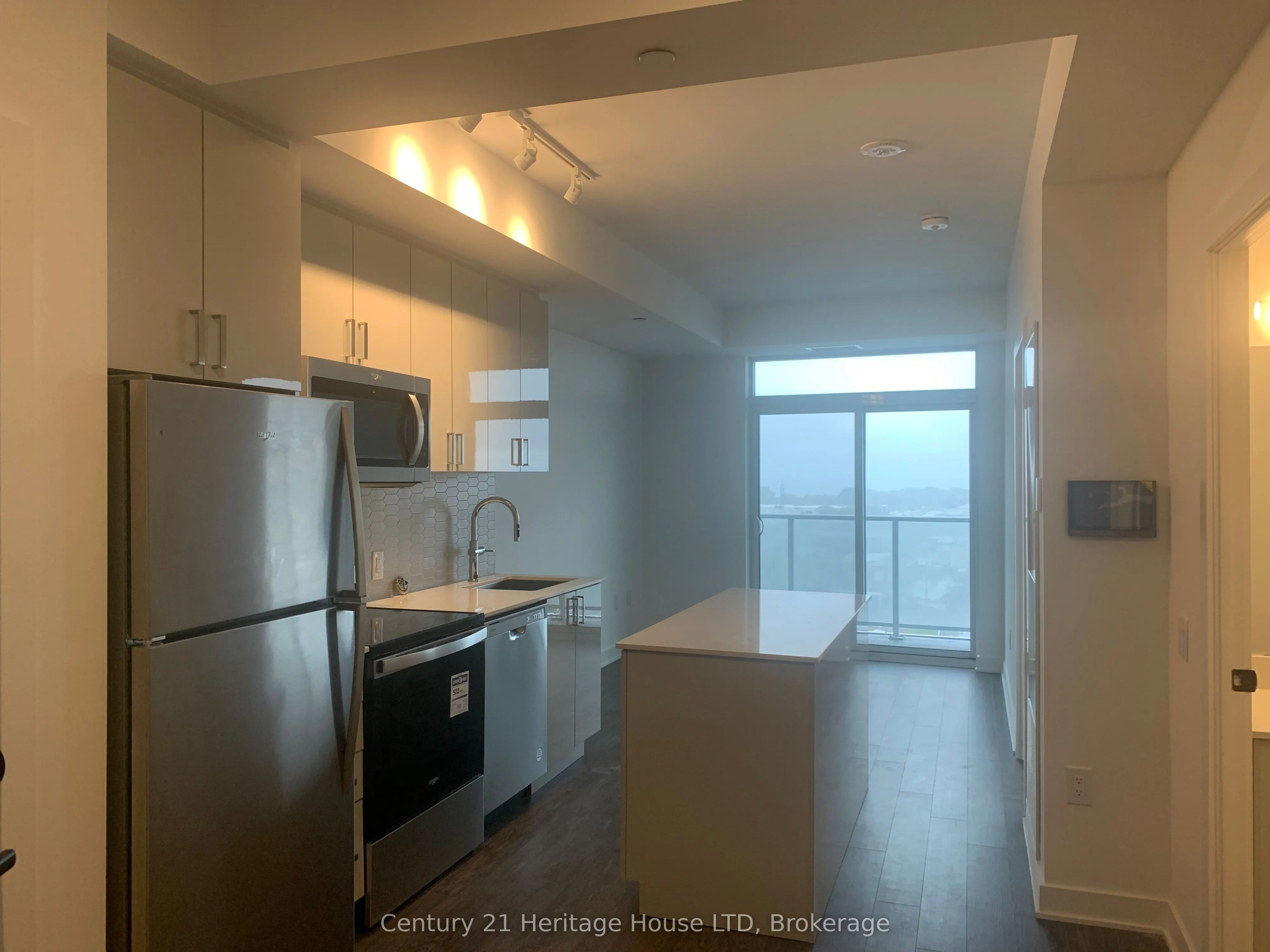 2782 Barton Street, #1013