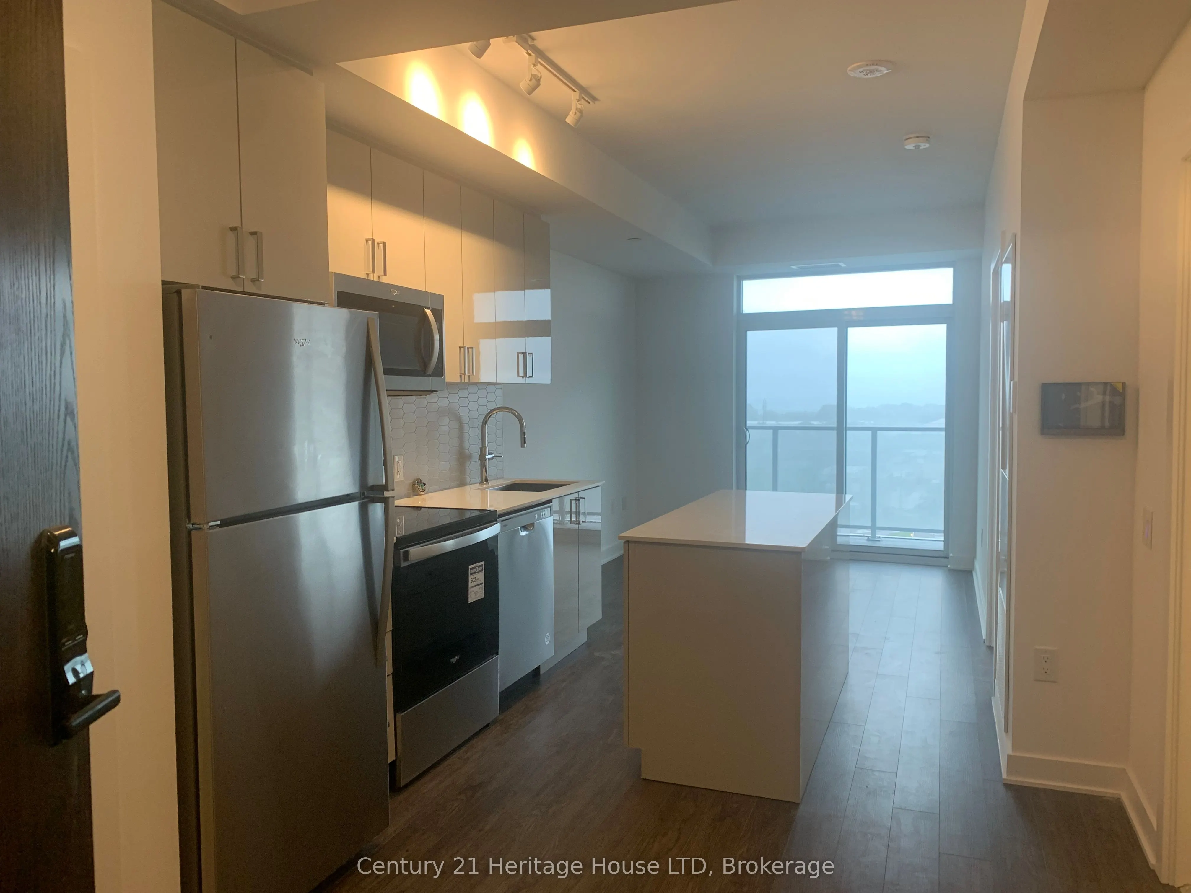 2782 Barton Street, #1013