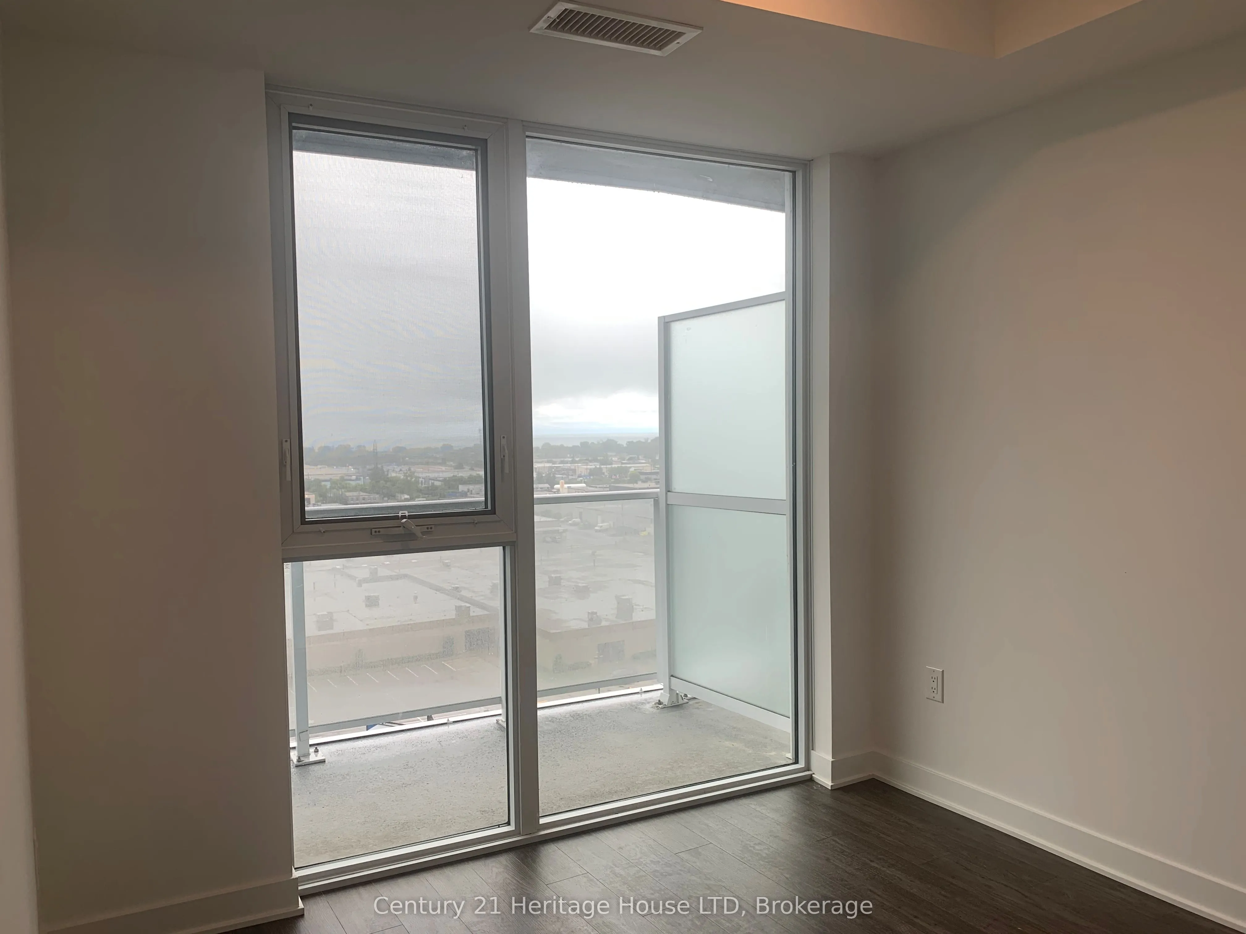 2782 Barton Street, #1013