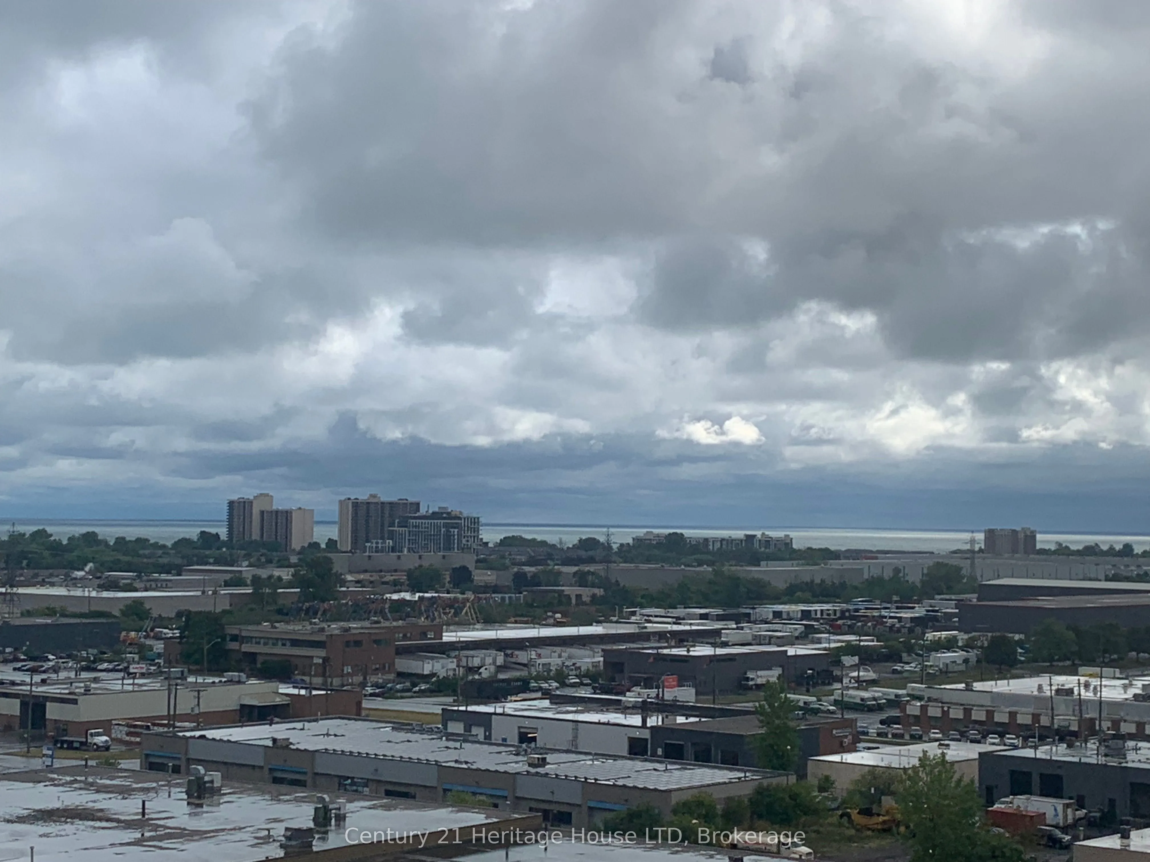 2782 Barton Street, #1105