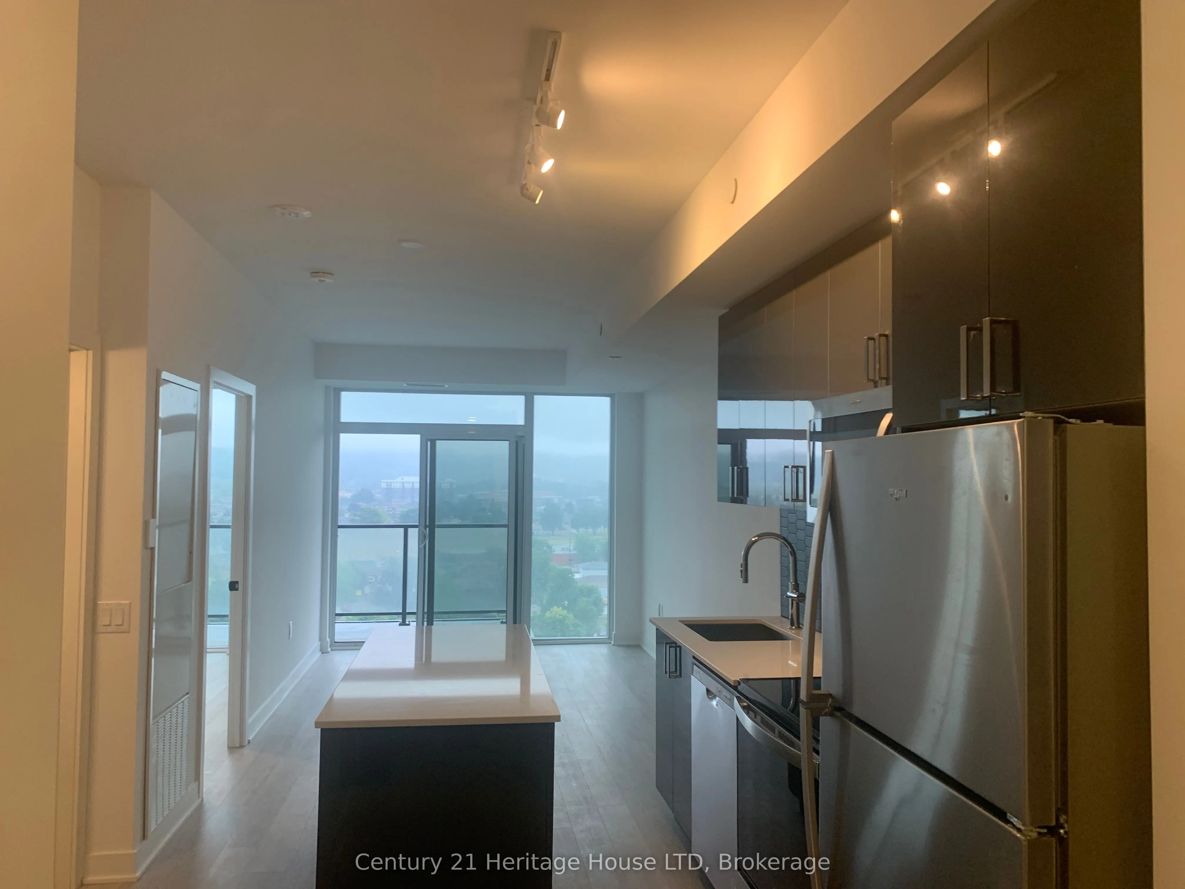 2782 Barton Street, #1105
